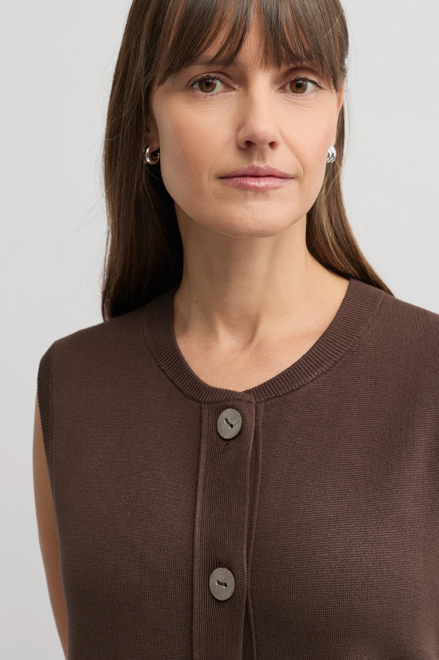 YARRA TRAIL PICCOLO VEST - TRUFFLE - THE VOGUE STORE