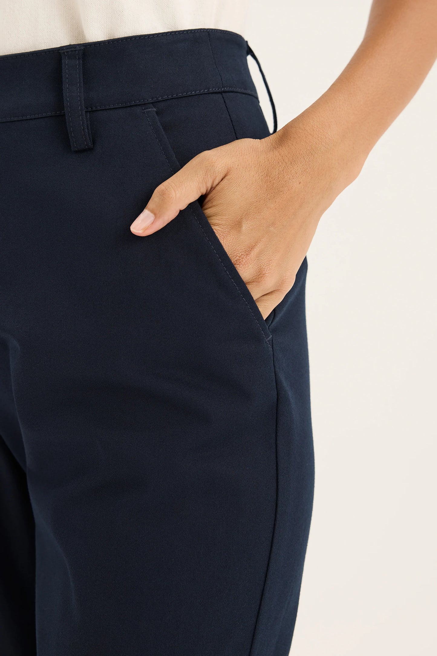 YARRA TRAIL CLASSIC CHINO - NAVY - THE VOGUE STORE