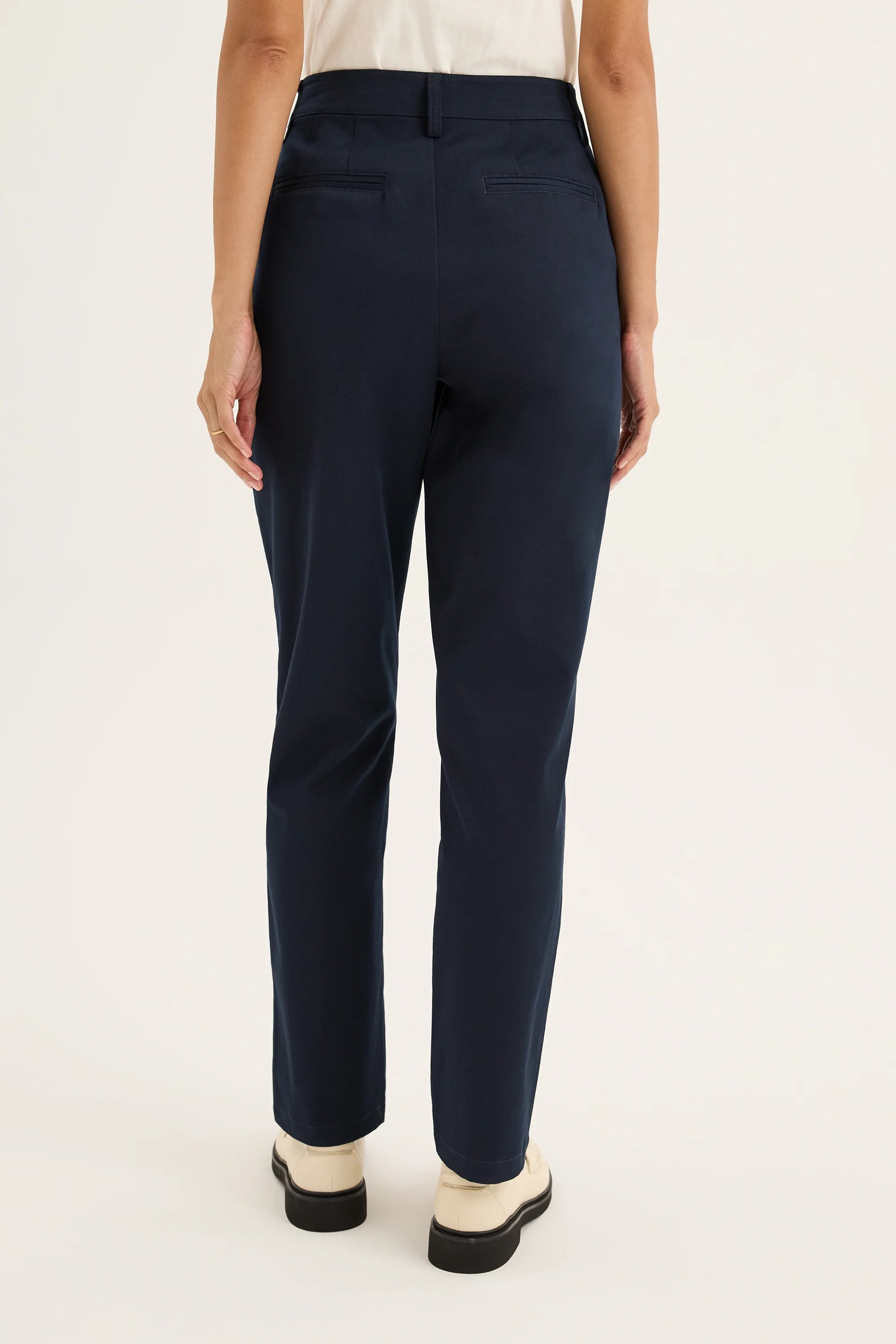 YARRA TRAIL CLASSIC CHINO - NAVY - THE VOGUE STORE