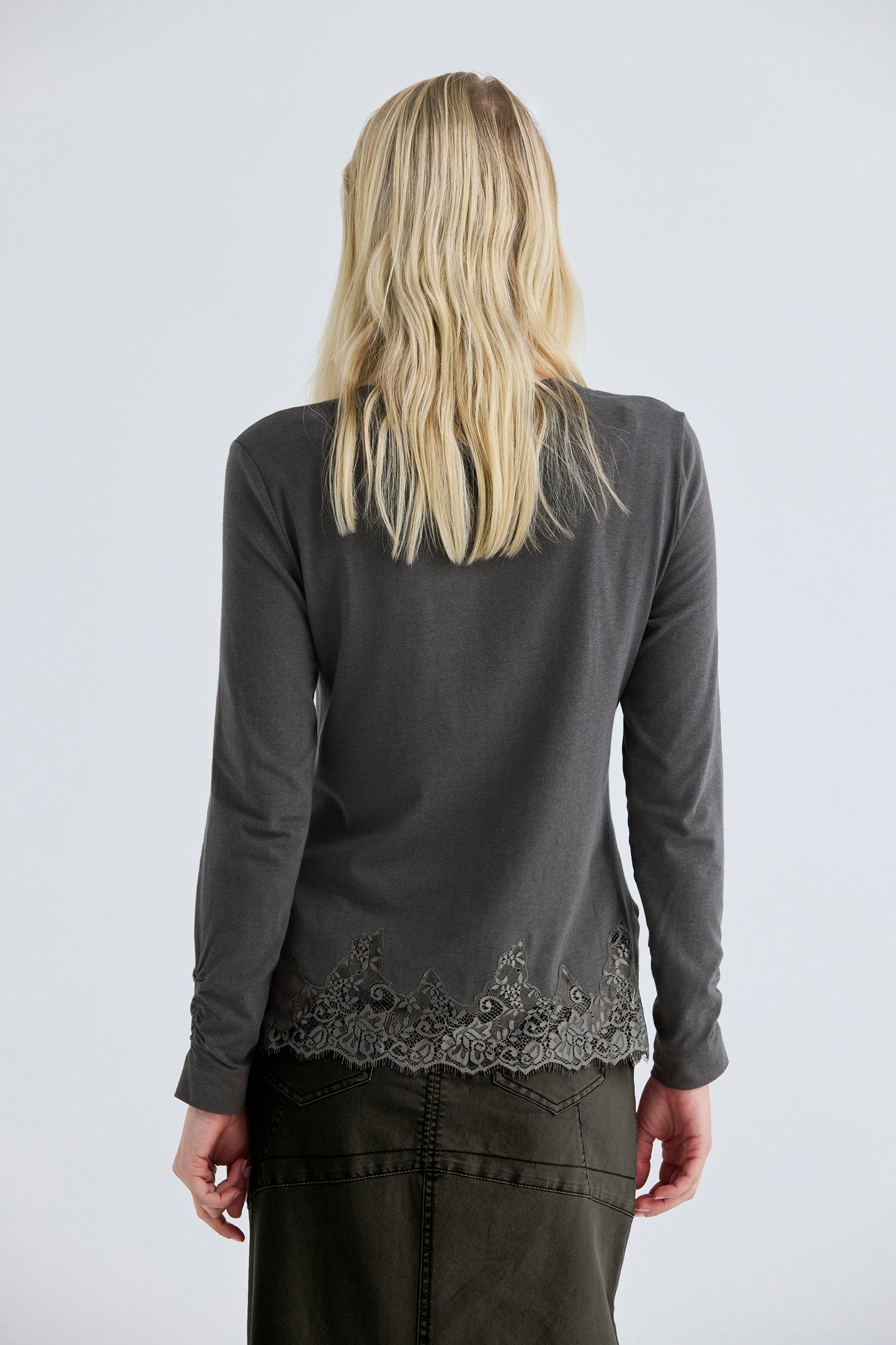 LANIA BELLE TOP - IRON - THE VOGUE STORE