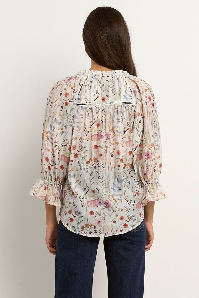 BY ROSA ENCOUNTER GATHERED BUTTON FRONT TOP - CREAM FLORAL - THE VOGUE STORE