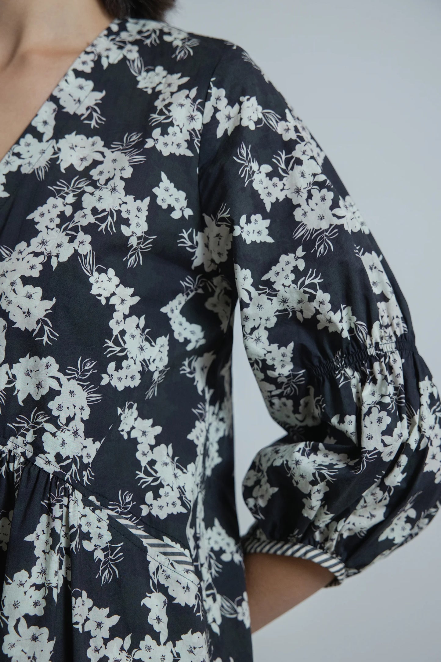 REPERTOIRE LOWEN DRESS -BLACK PRINT - THE VOGUE STORE