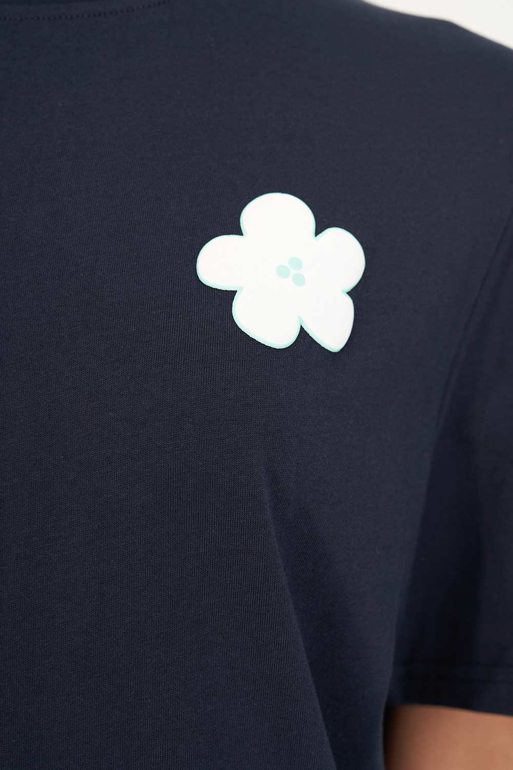 HUFFER CLASSIC TEE 170/FLOWERBOMB - MIDNIGHT - THE VOGUE STORE