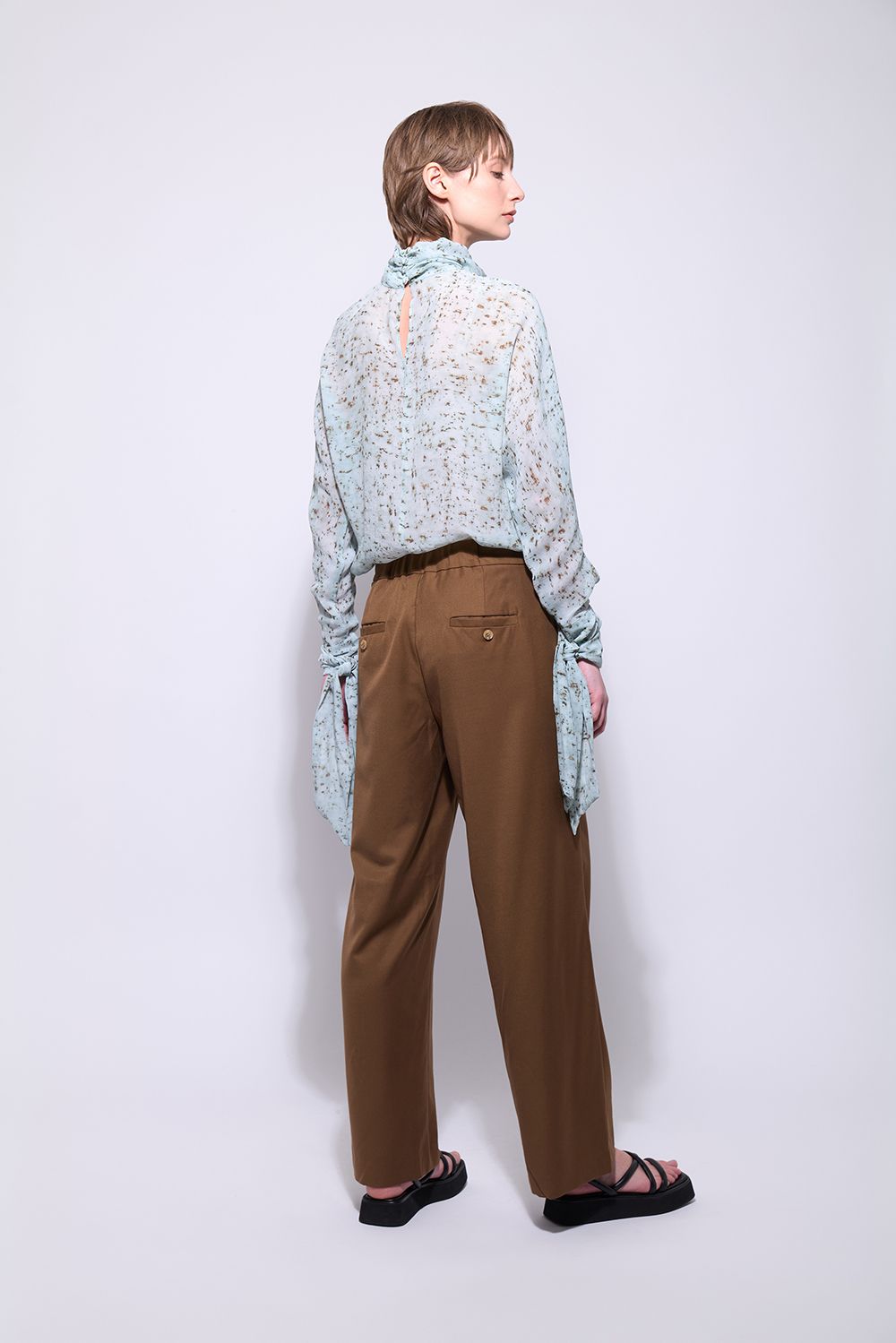 NERIS THE HEPBURN PANT - ANTIQUE - THE VOGUE STORE
