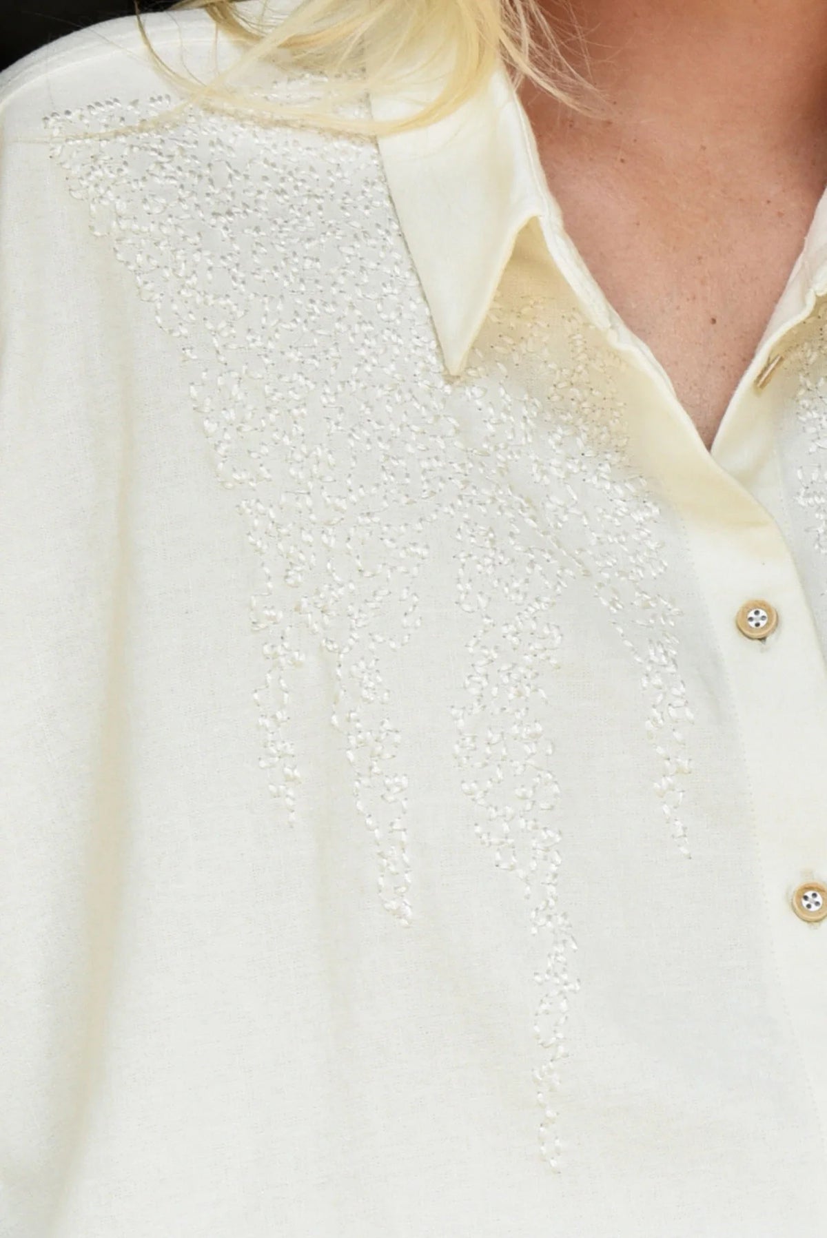 CURATE UNCOMMON THREADS SHIRT - CREAM - THE VOGUE STORE