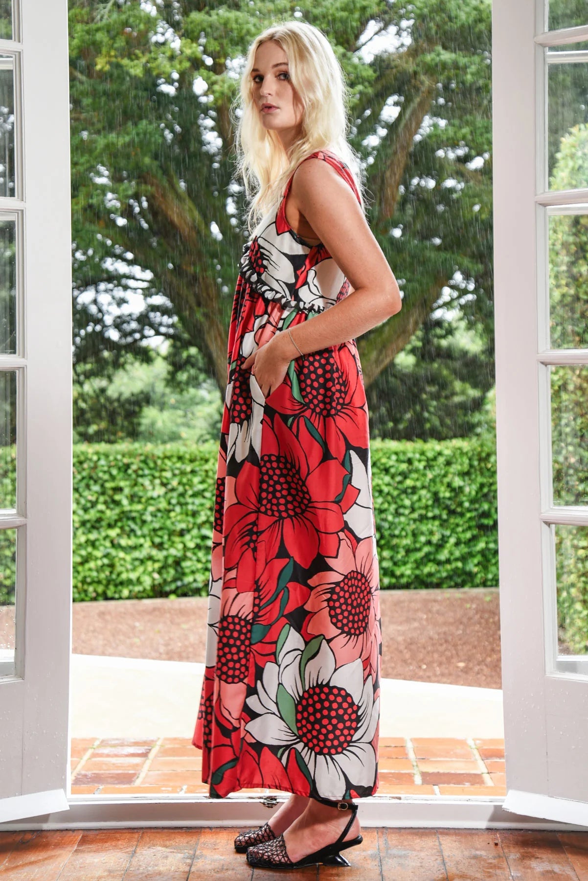 CURATE IN THE LONG DRESS - MIXED SPOT FLORAL - THE VOGUE STORE