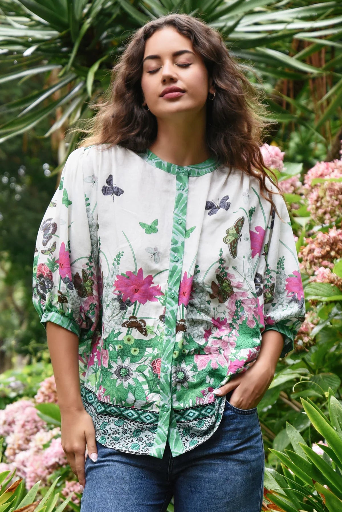 CURATE EMBRACE THE PRESENT SHIRT - FLORAL BORDER - THE VOGUE STORE