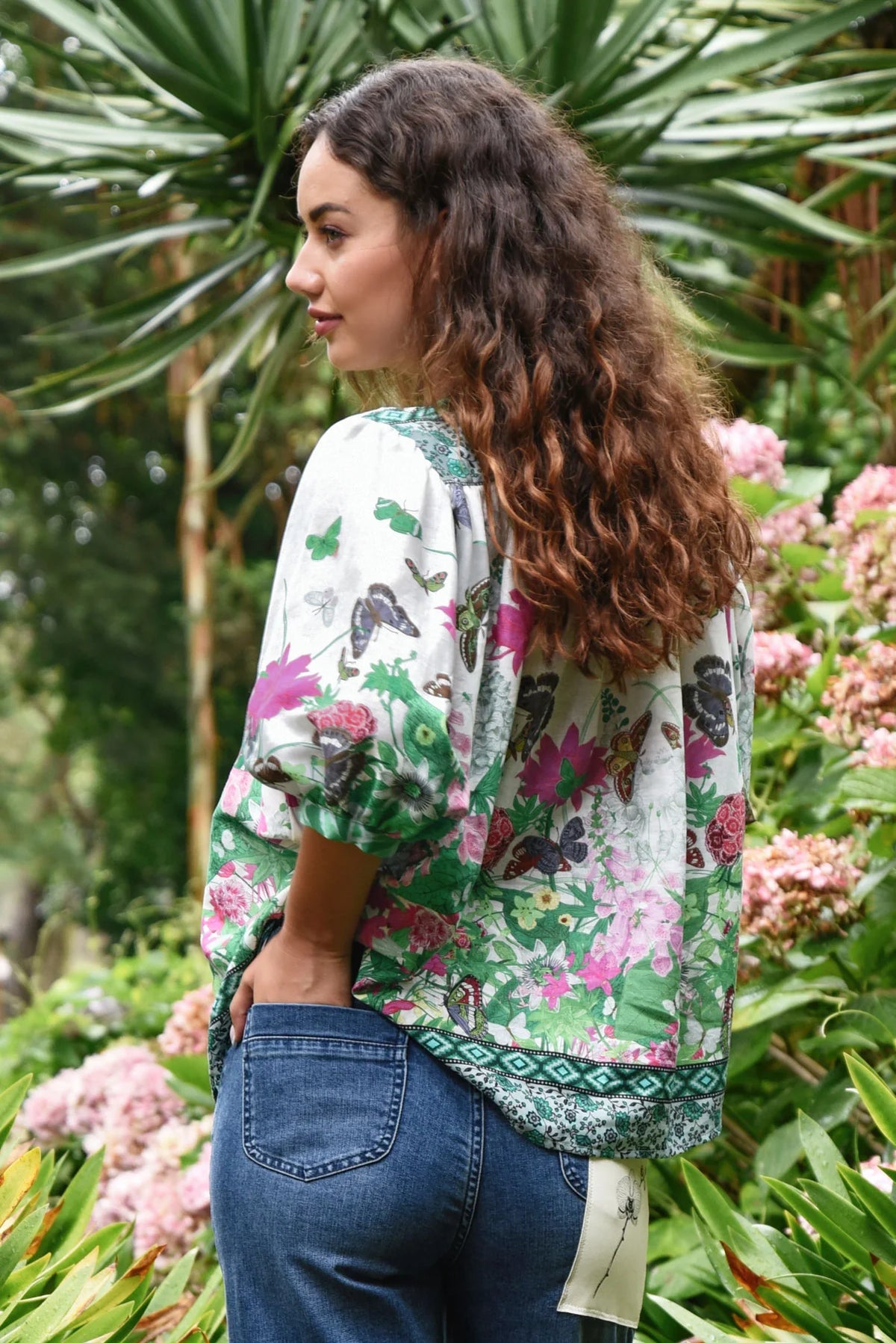 CURATE EMBRACE THE PRESENT SHIRT - FLORAL BORDER - THE VOGUE STORE