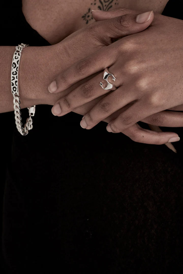 STOLEN GIRLFRIENDS CLUB - S LOGO SYMBOL RING - THE VOGUE STORE