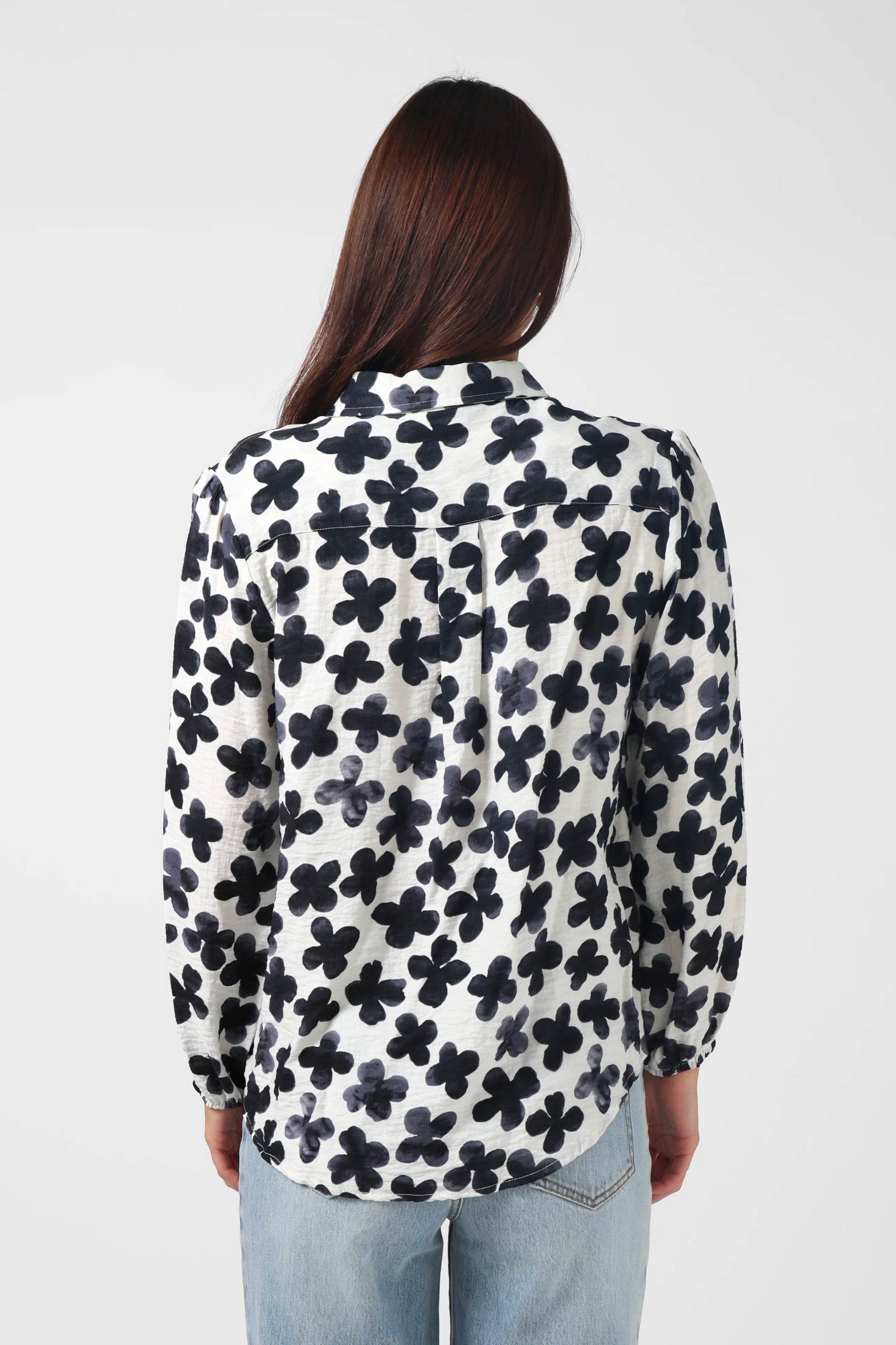 STELLA + GEMMA CHARLOTTE SHIRT - NAVY FLOWERS - THE VOGUE STORE