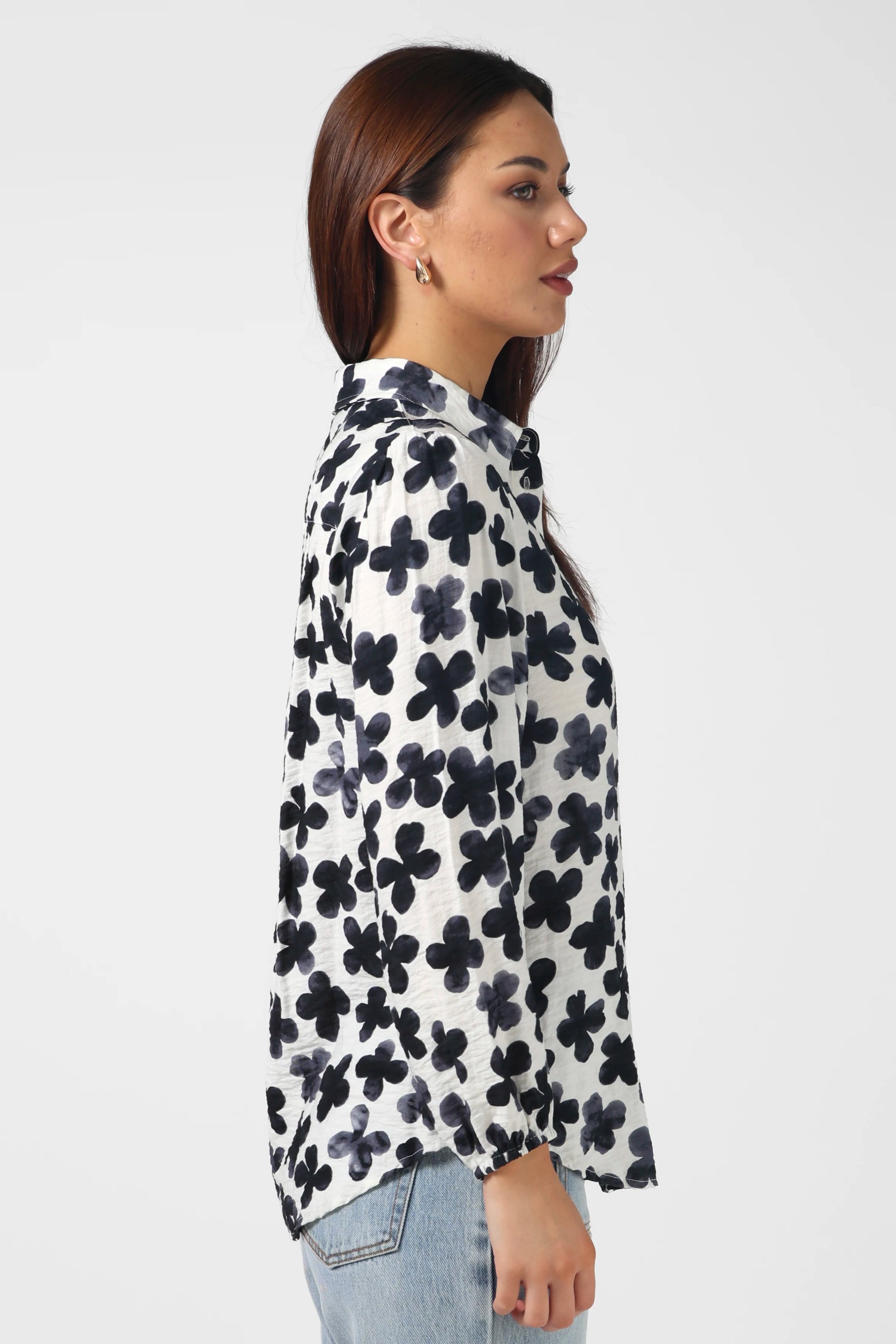 STELLA + GEMMA CHARLOTTE SHIRT - NAVY FLOWERS - THE VOGUE STORE