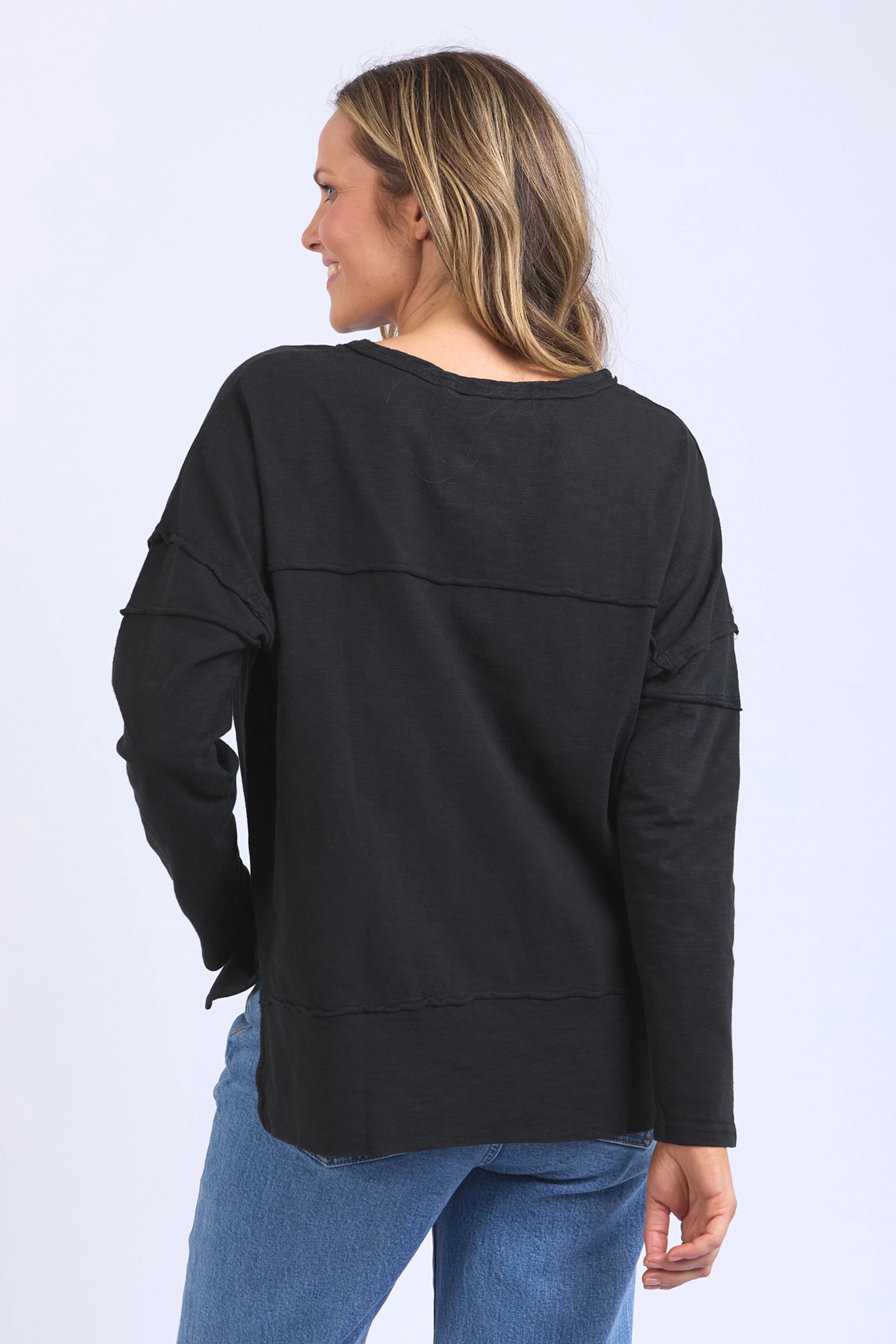 FOXWOOD JAYNE THROW ON TOP  - BLACK - THE VOGUE STORE