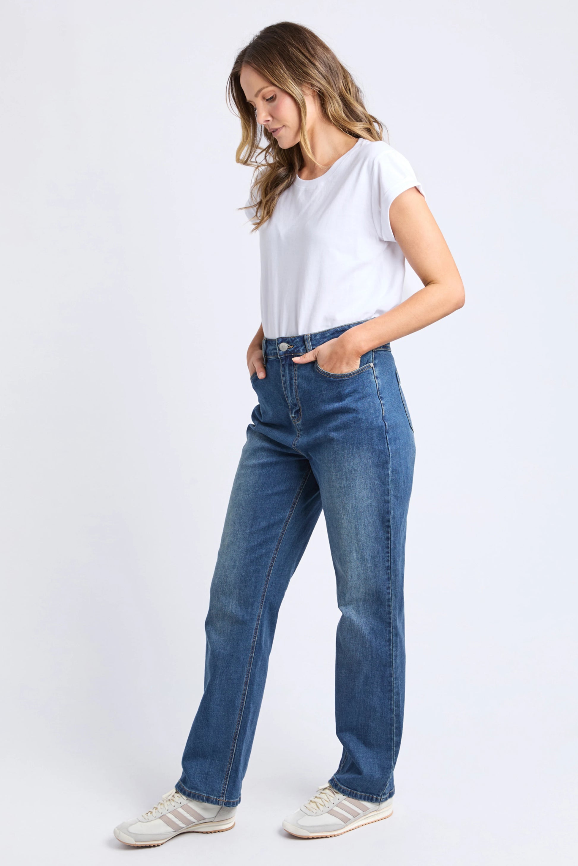 FOXWOOD DEMAND JEAN - VINTAGE BLUE WASH - THE VOGUE STORE