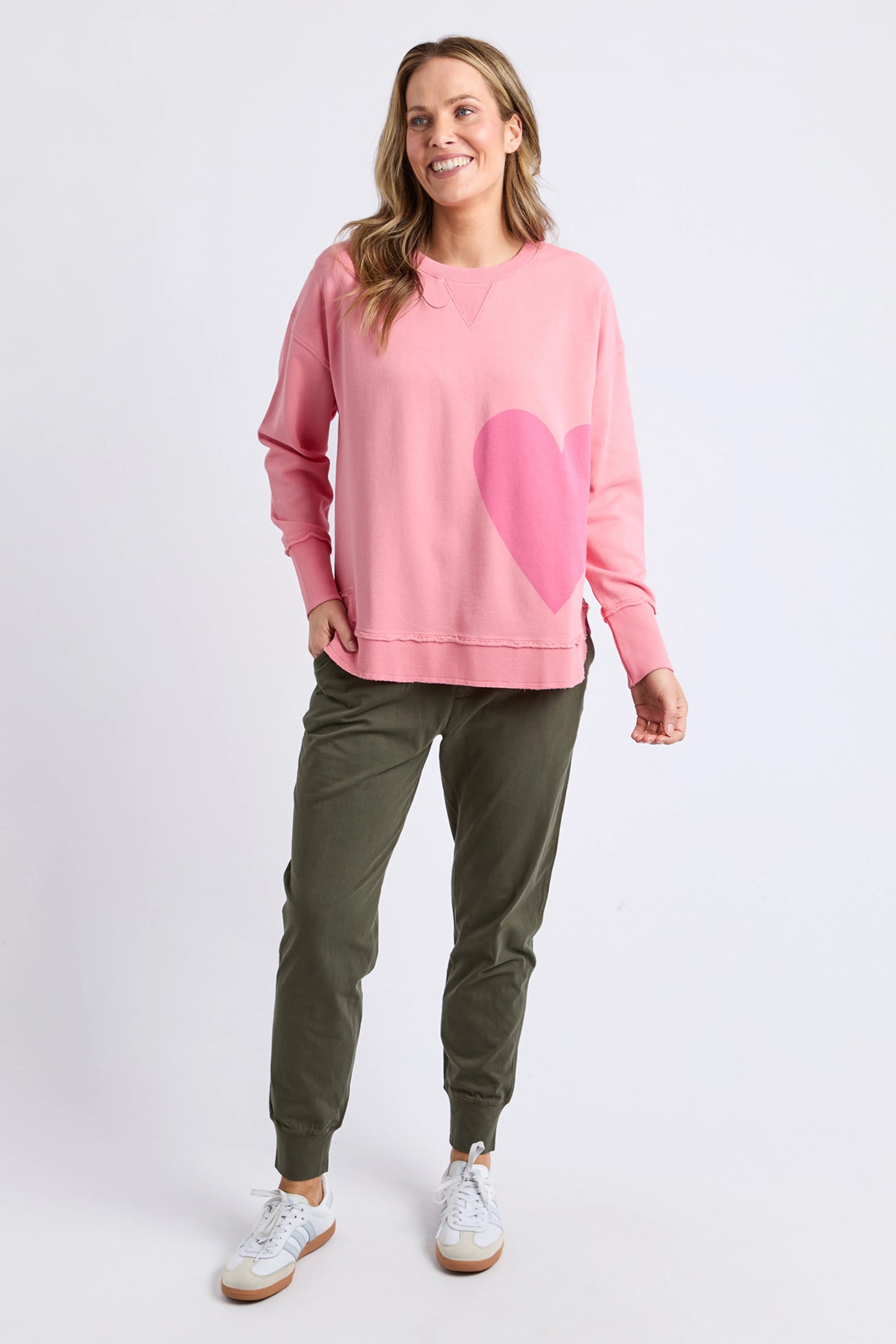 ELM ONE HEART CREW - CHARM PINK - THE VOGUE STORE