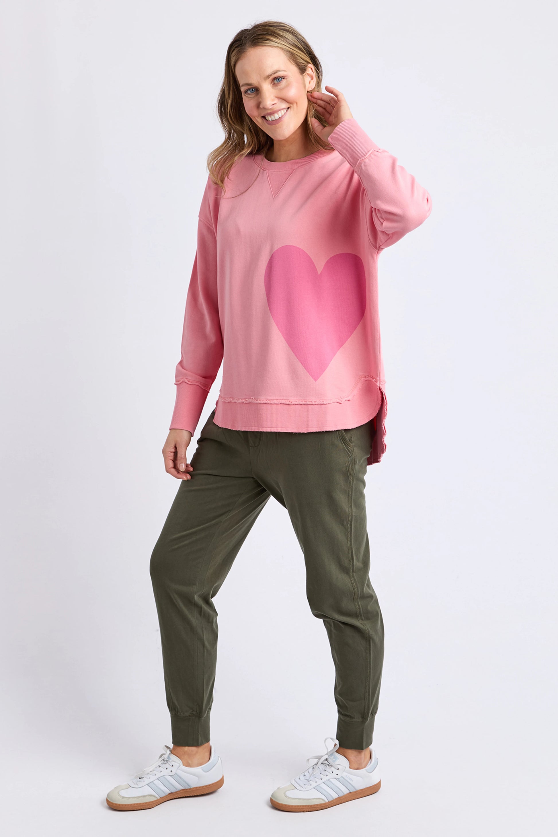 ELM ONE HEART CREW - CHARM PINK - THE VOGUE STORE