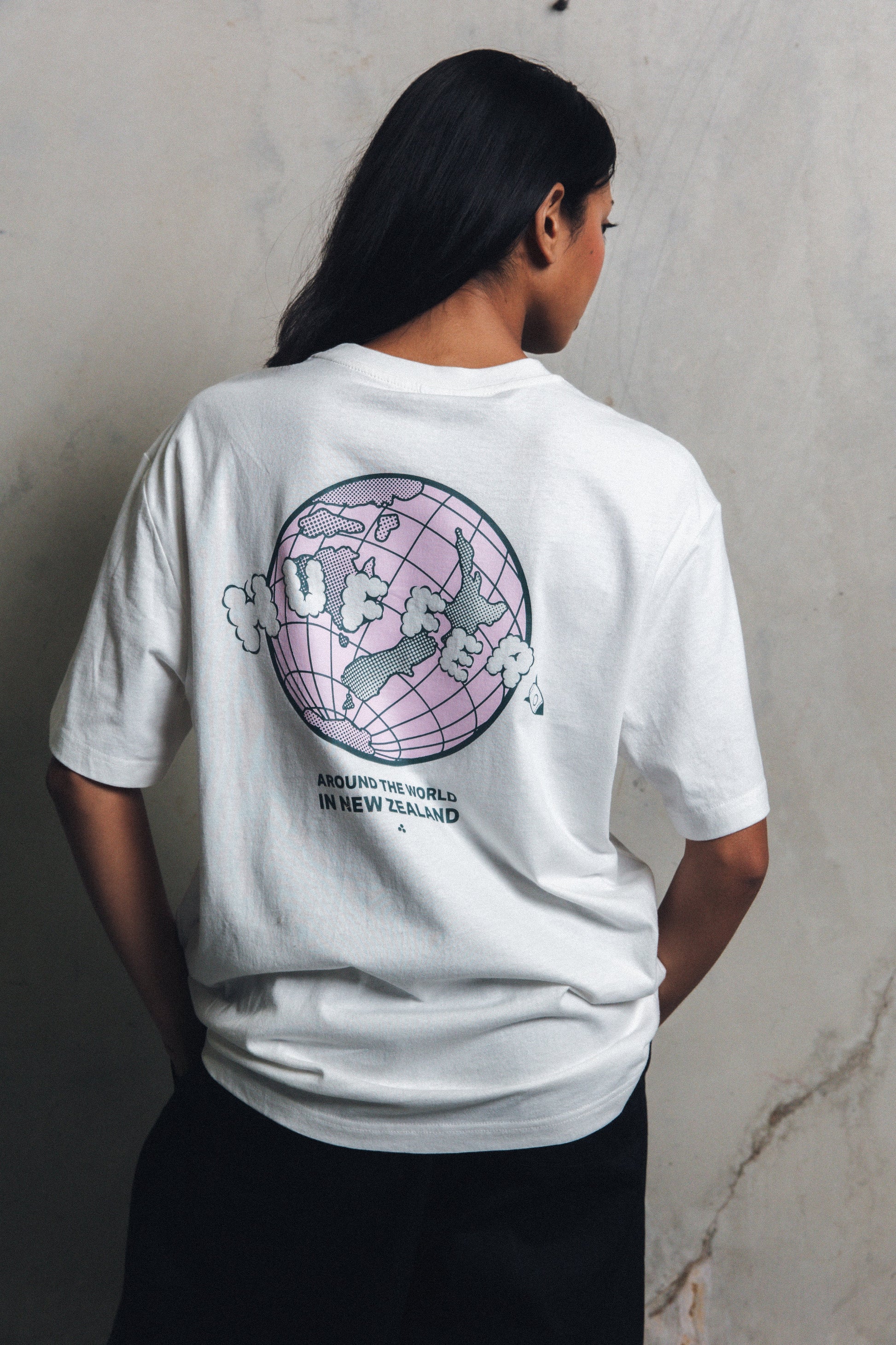 HUFFER RELAX TEE 220/FLIGHT PLAN - CHALK - THE VOGUE STORE
