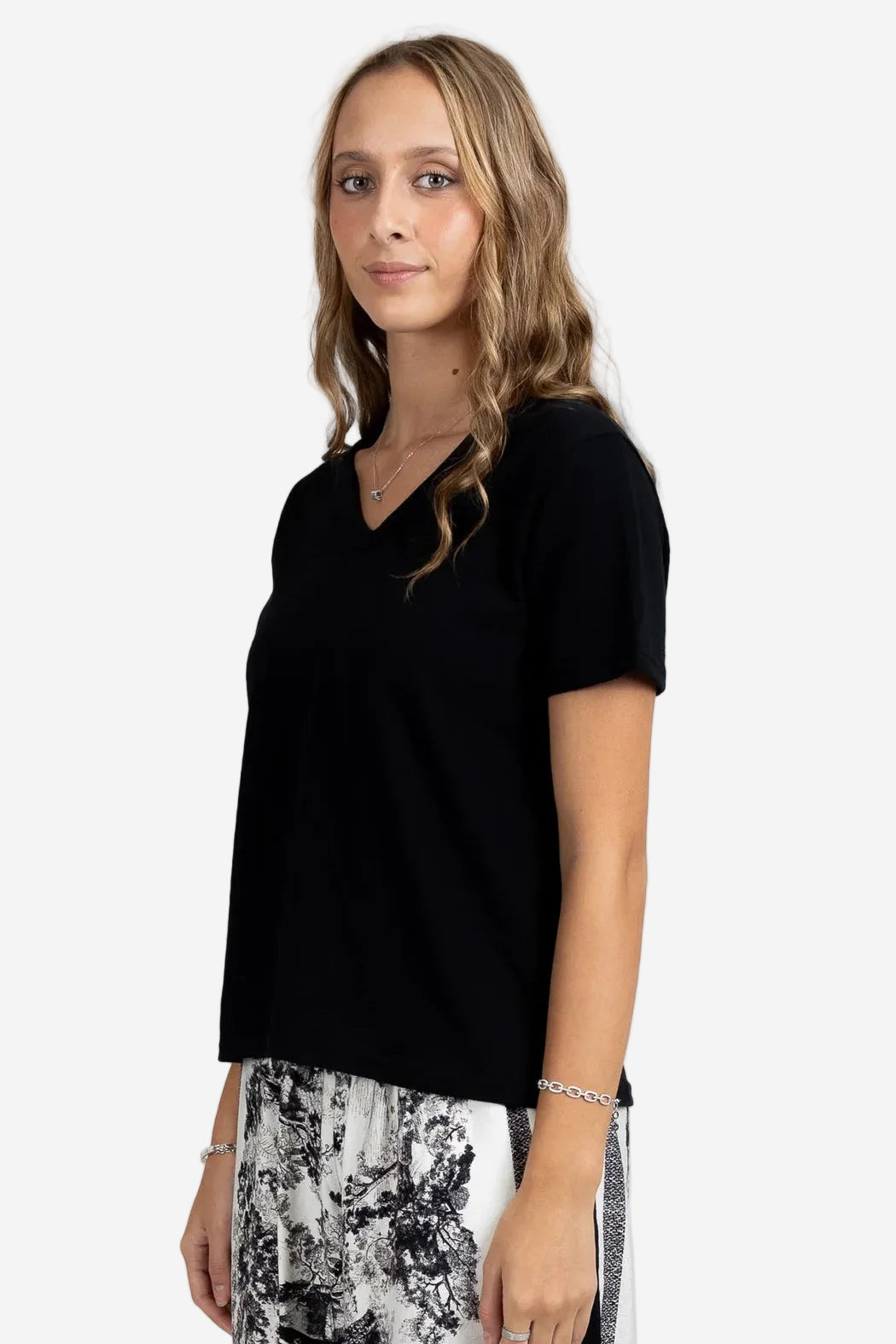 FEDERATION V PLEASE TEE - BLACK - THE VOGUE STORE