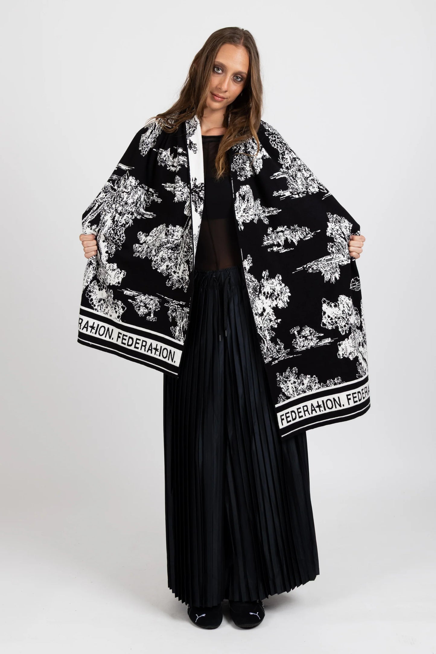 FEDERATION RIVER SCARF - THE VOGUE STORE