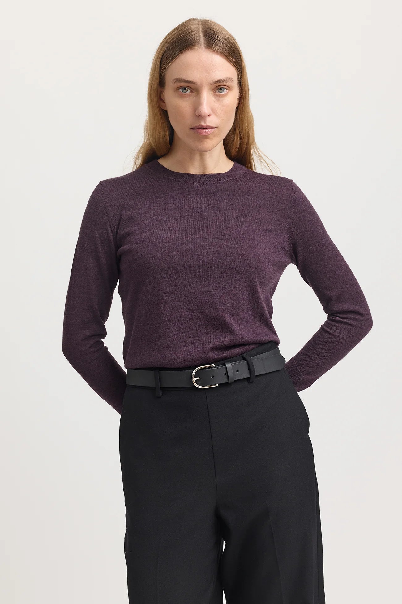 TOORALLIE FINE MERINO CREW - SUMAK - THE VOGUE STORE