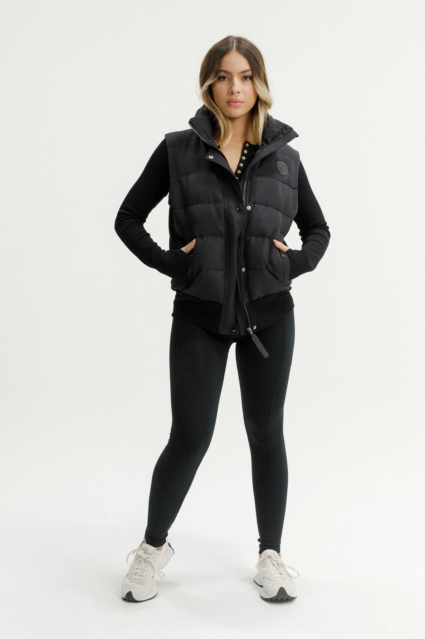 ROSE ROAD DAWN PUFFER VEST - BLACK - THE VOGUE STORE