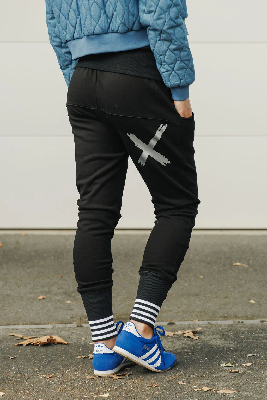HOMELEE ALPINE APARTMENT PANTS - BLACK/SILVER X STRIPED CUFFS - THE VOGUE STORE