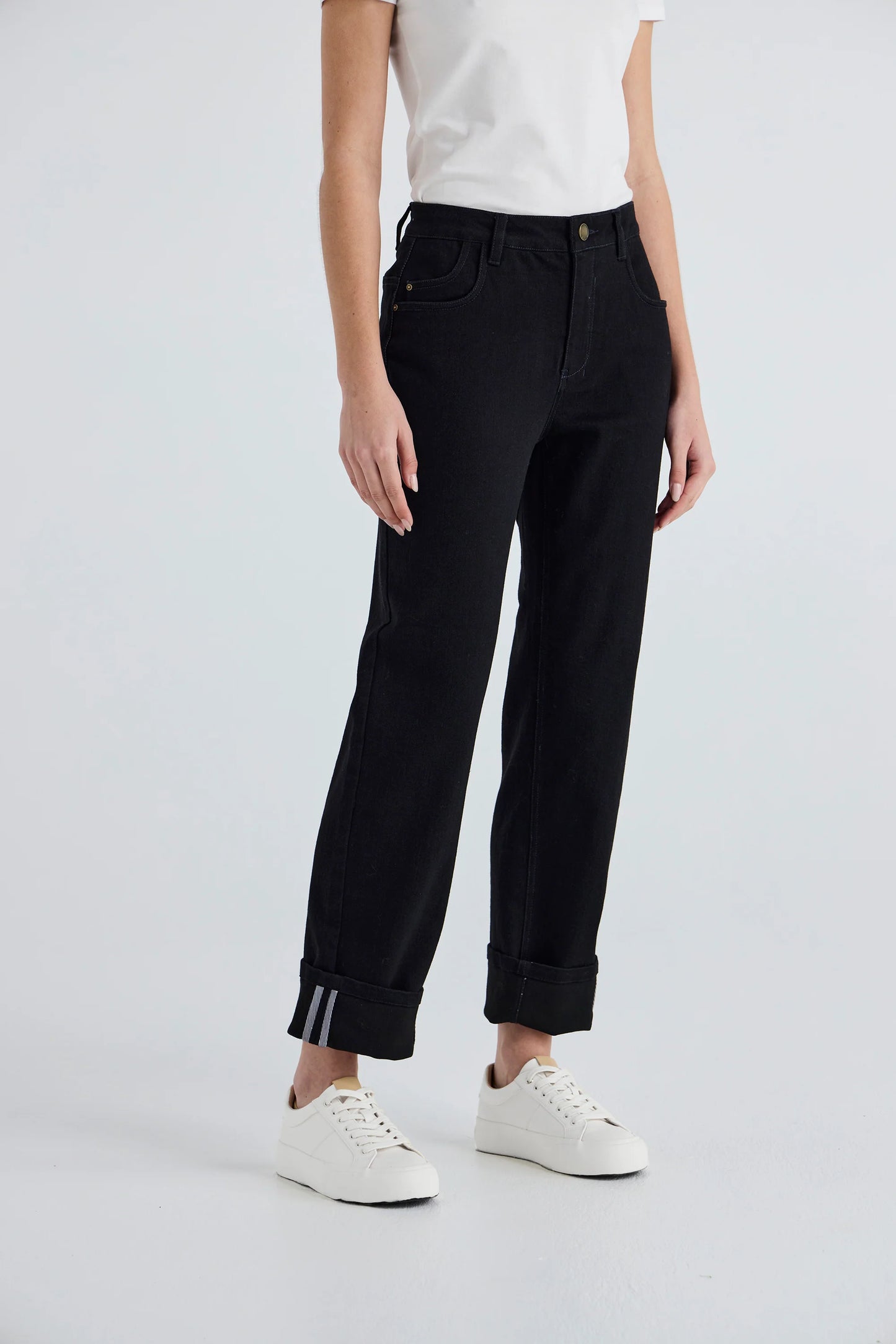 LANIA LEGAL WIDE JEAN - BLACK - THE VOGUE STORE