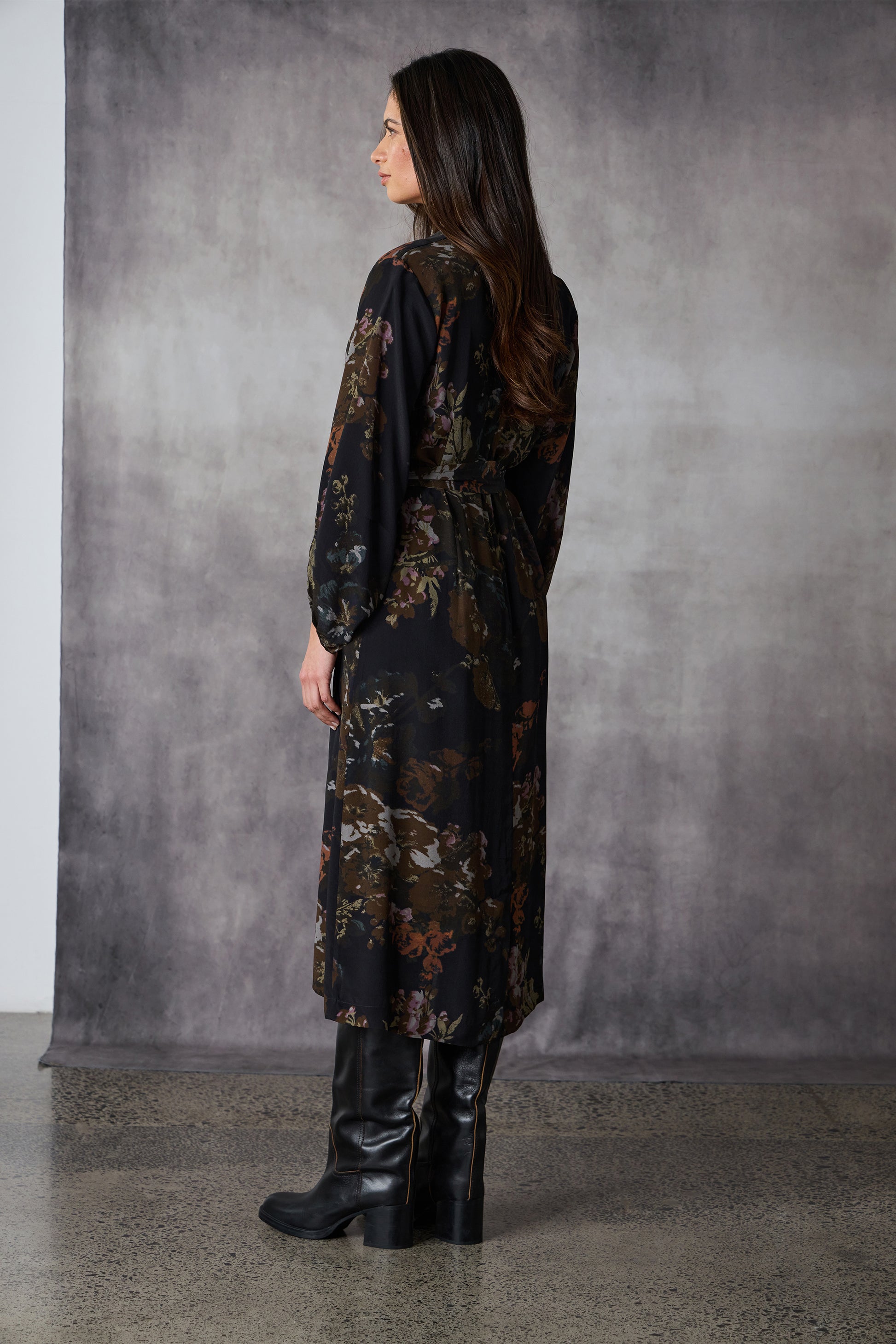 LANIA CAMEO DRESS  - THE VOGUE STORE
