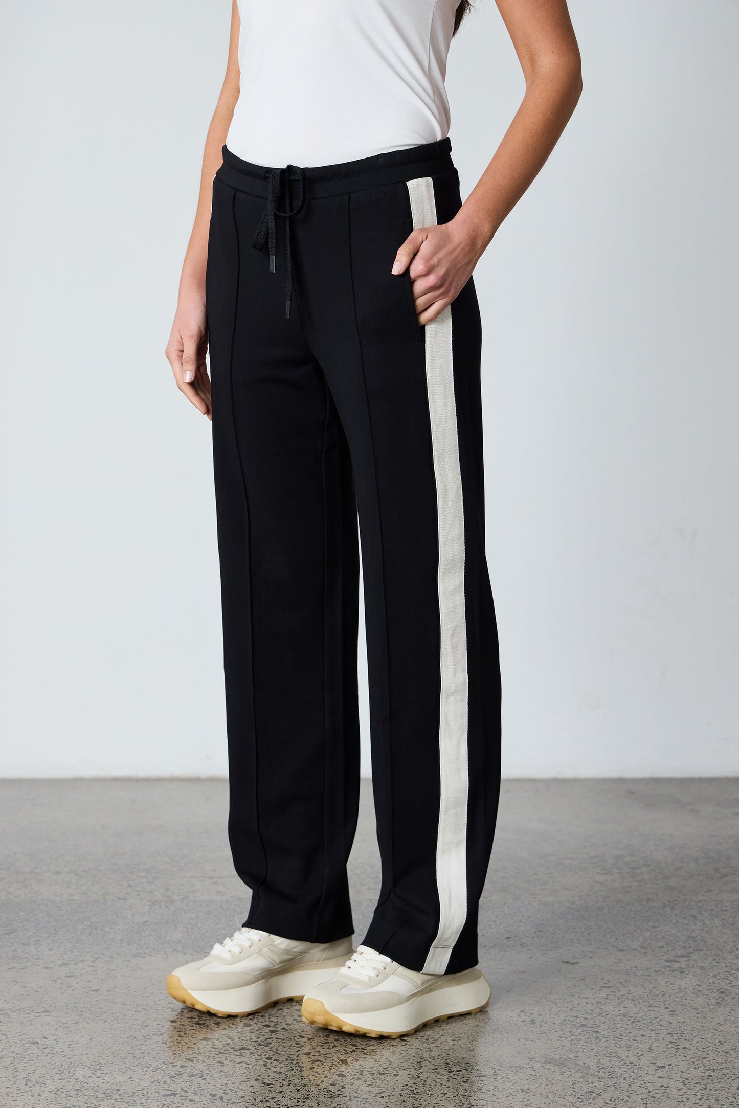 LANIA CENTURY PANT - BLACK - THE VOGUE STORE