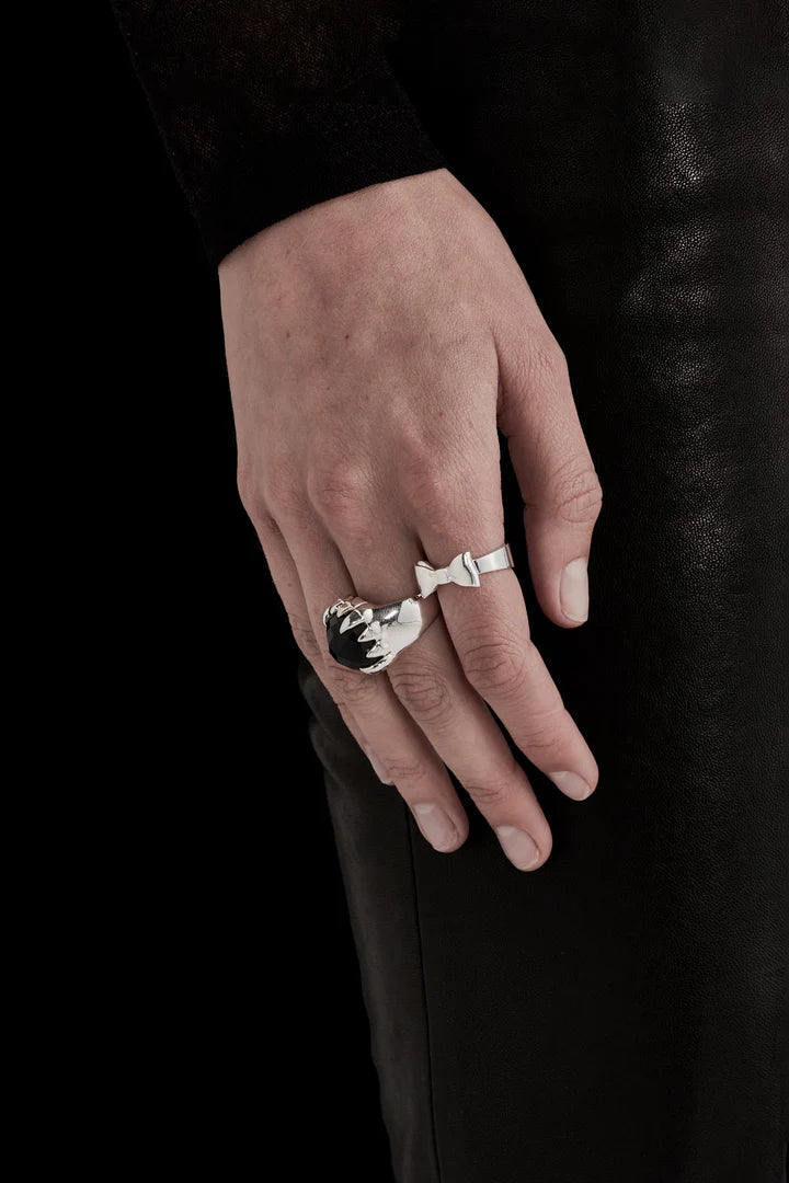STOLEN GIRLFRIENDS CLUB - BOW RING - THE VOGUE STORE
