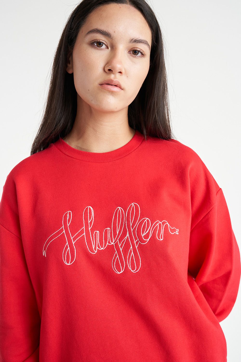 HUFFER SLOUCH CREW 350/BOW - CHERRY - THE VOGUE STORE