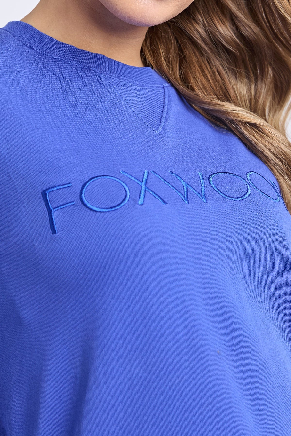 FOXWOOD SIMPLIFIED CREW - DAZZLING BLUE - THE VOGUE STORE