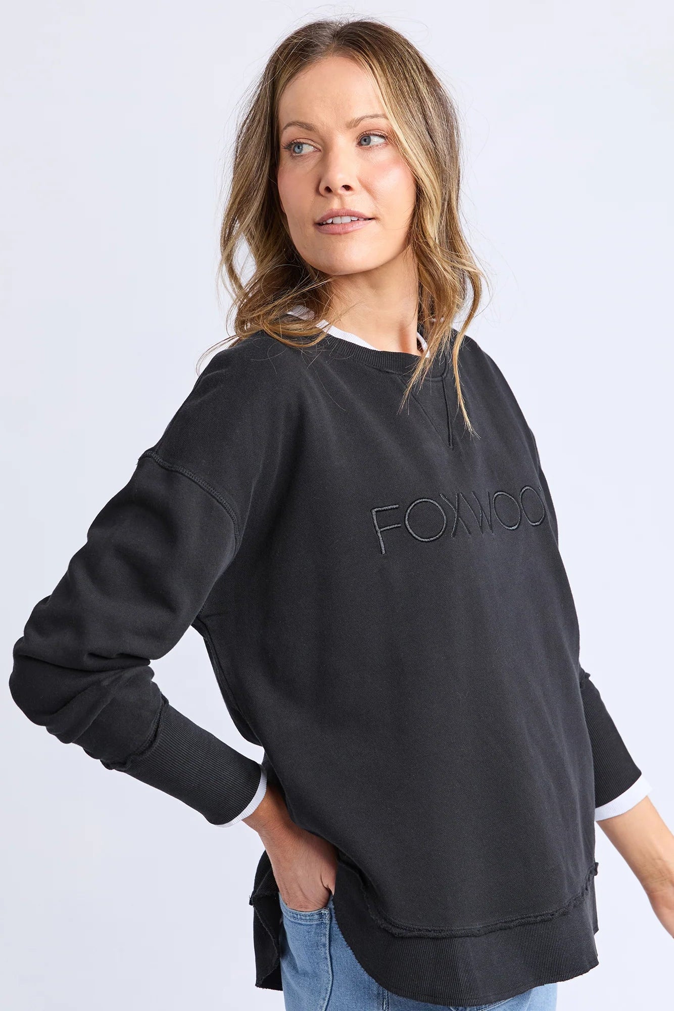 FOXWOOD SIMPLIFIED CREW - BLACK ON BLACK - THE VOGUE STORE