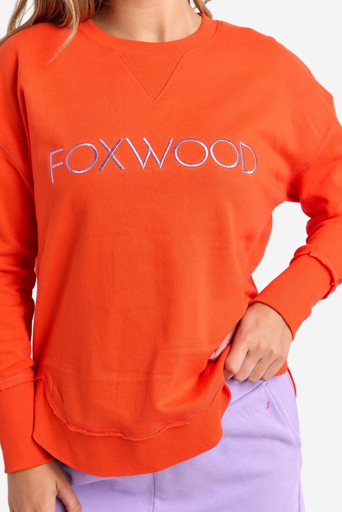 FOXWOOD SIMPLIFIED METALLIC CREW - GRENADINE - THE VOGUE STORE