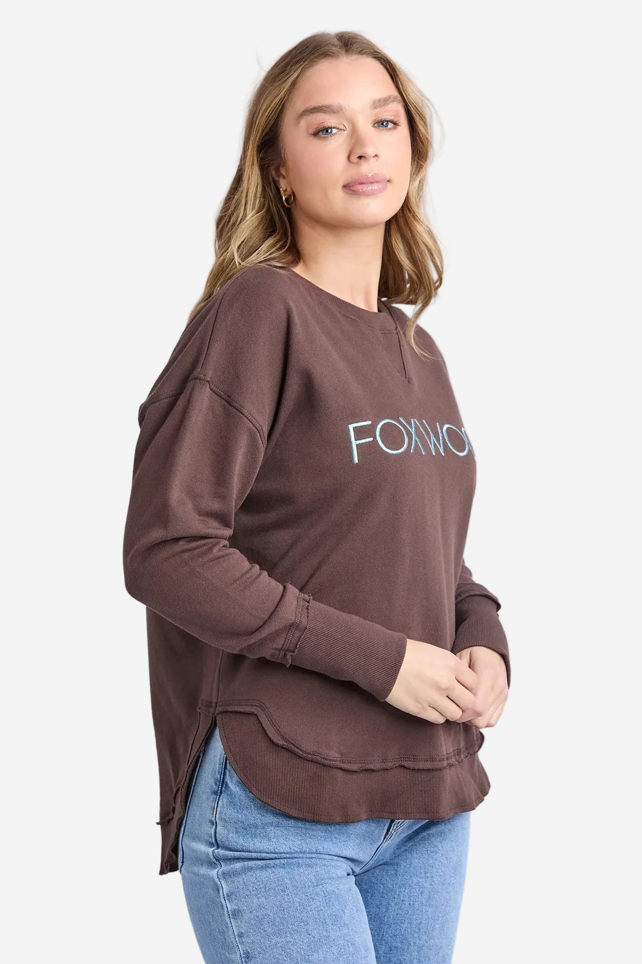 FOXWOOD SIMPLIFIED METALLIC CREW - COFFEE / LIGHT BLUE - THE VOGUE STORE