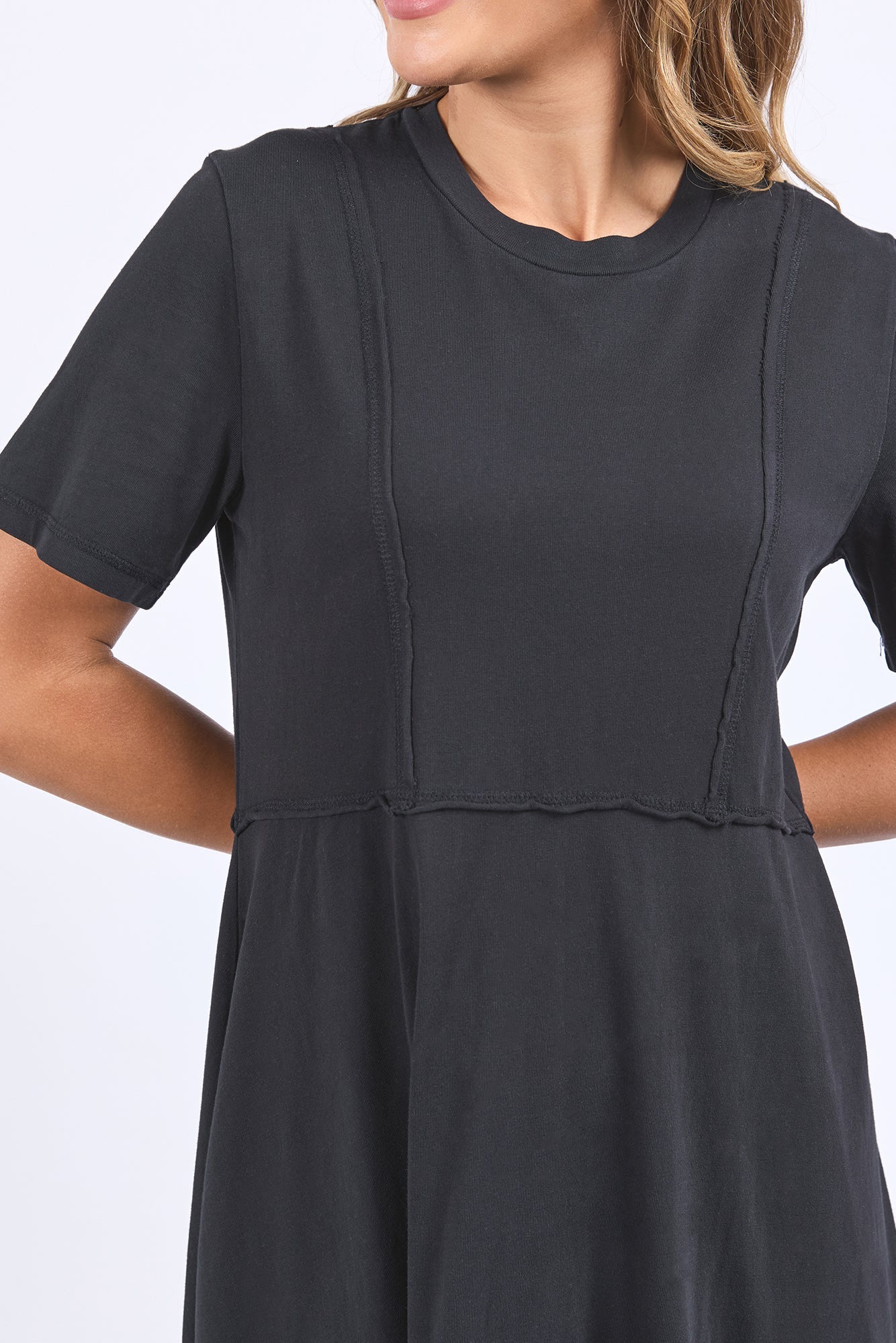 FOXWOOD EVA MIDI DRESS - BLACK - THE VOGUE STORE