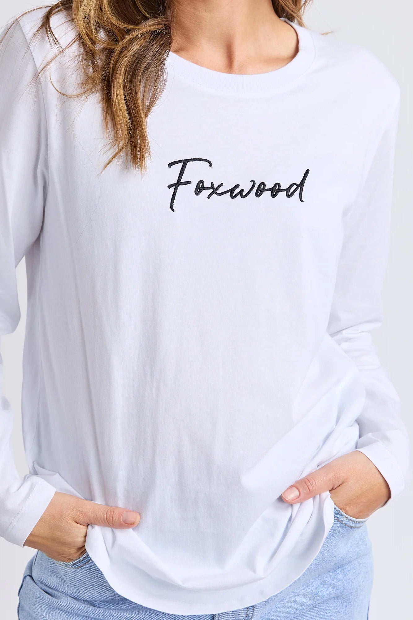 FOXWOOD SIGNATURE LONG SLEEVE TEE - WHITE - THE VOGUE STORE