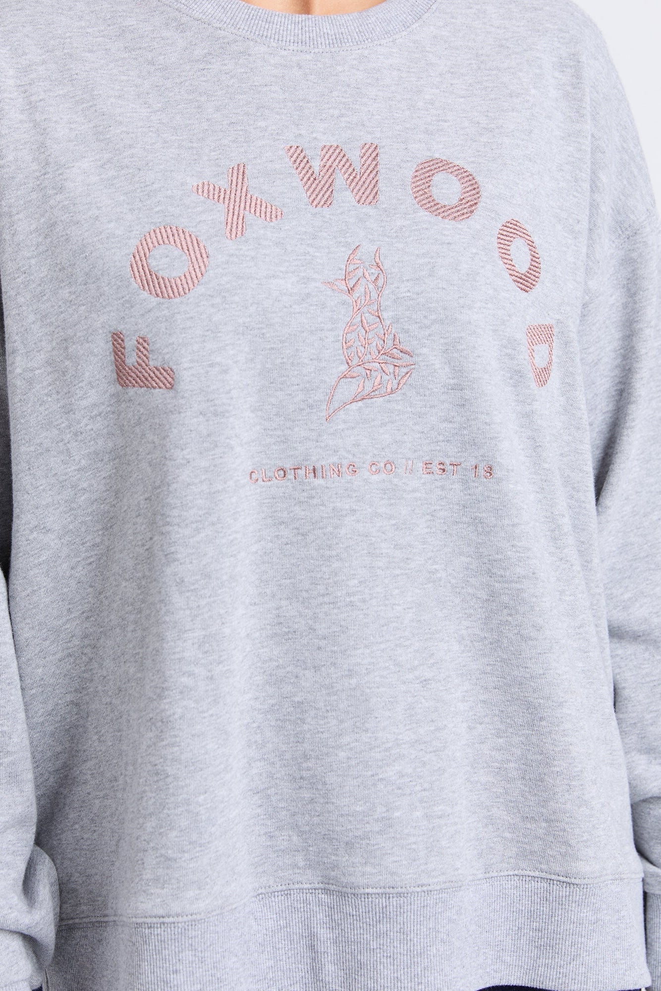 FOXWOOD EFFORTLESS CONTRAST CREW - GREY MARLE - THE VOGUE STORE