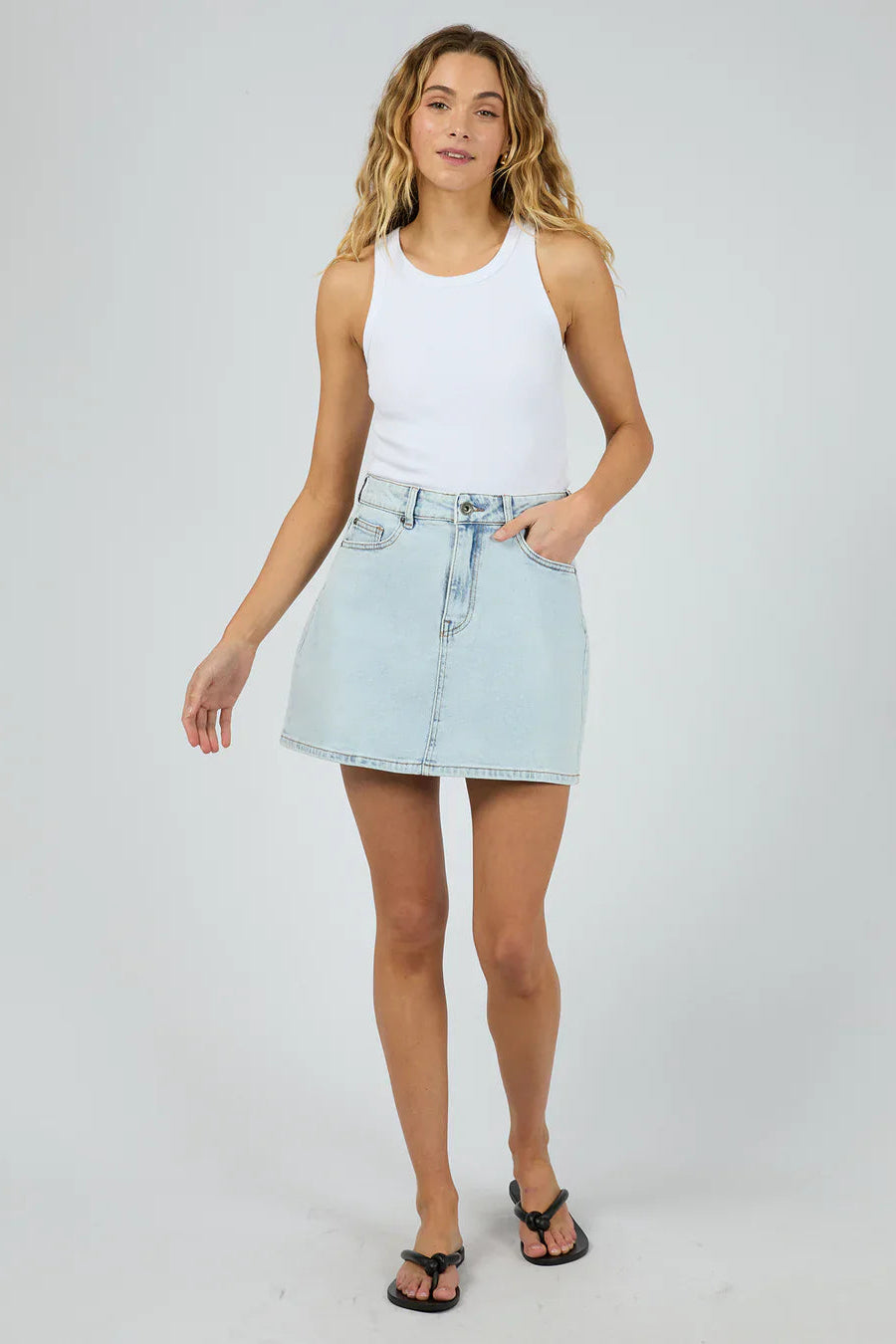 SILENT THEORY SELINA SKIRT COMFORT - BLEACH - THE VOGUE STORE