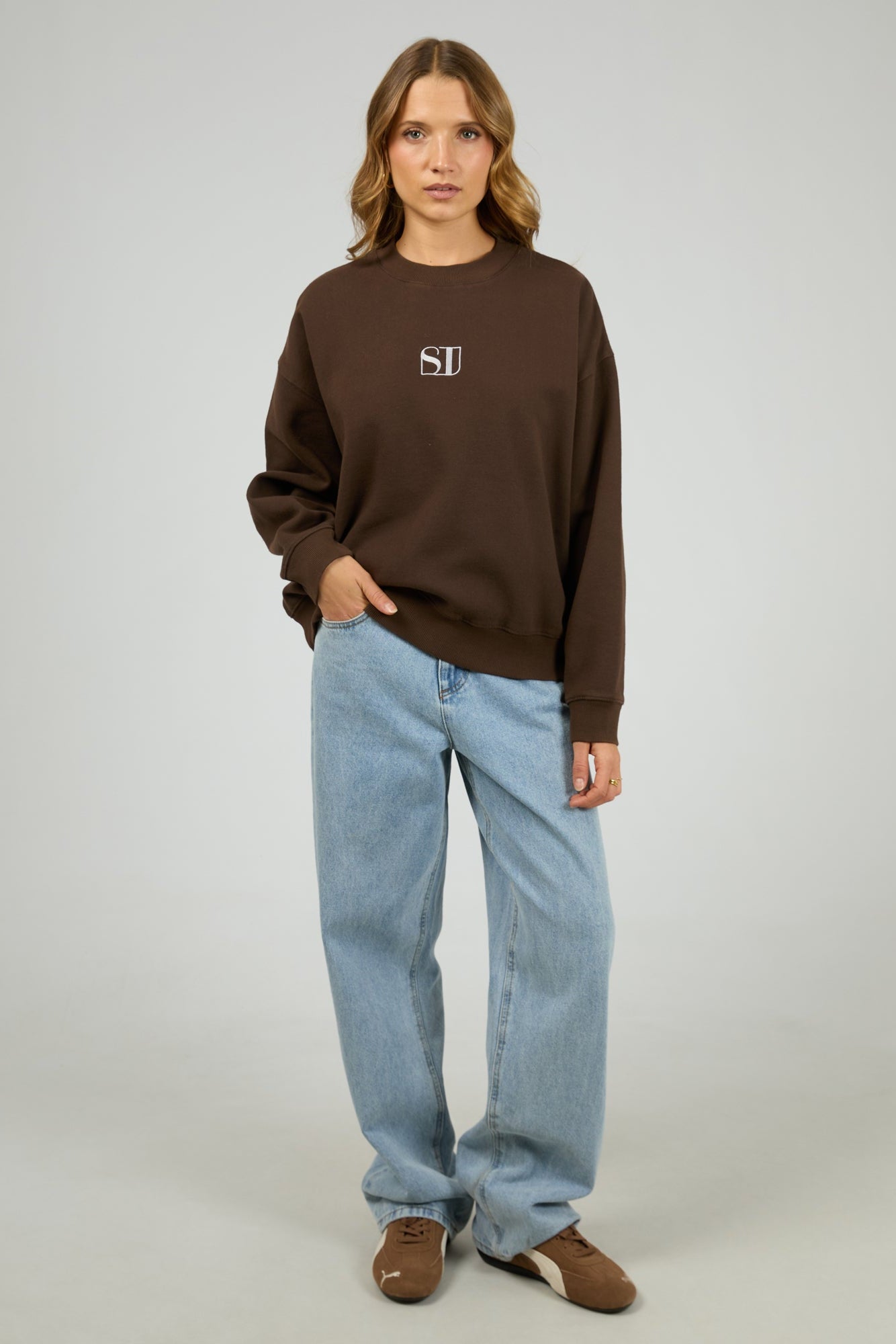 SILENT THEORY LUXE CREW - CHOCOLATE - THE VOGUE STORE