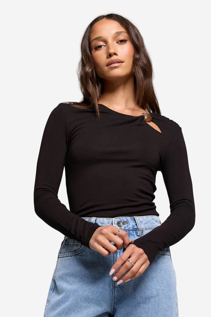 SILENT THEORY ATLAS L/S TOP - BLACK - THE VOGUE STORE