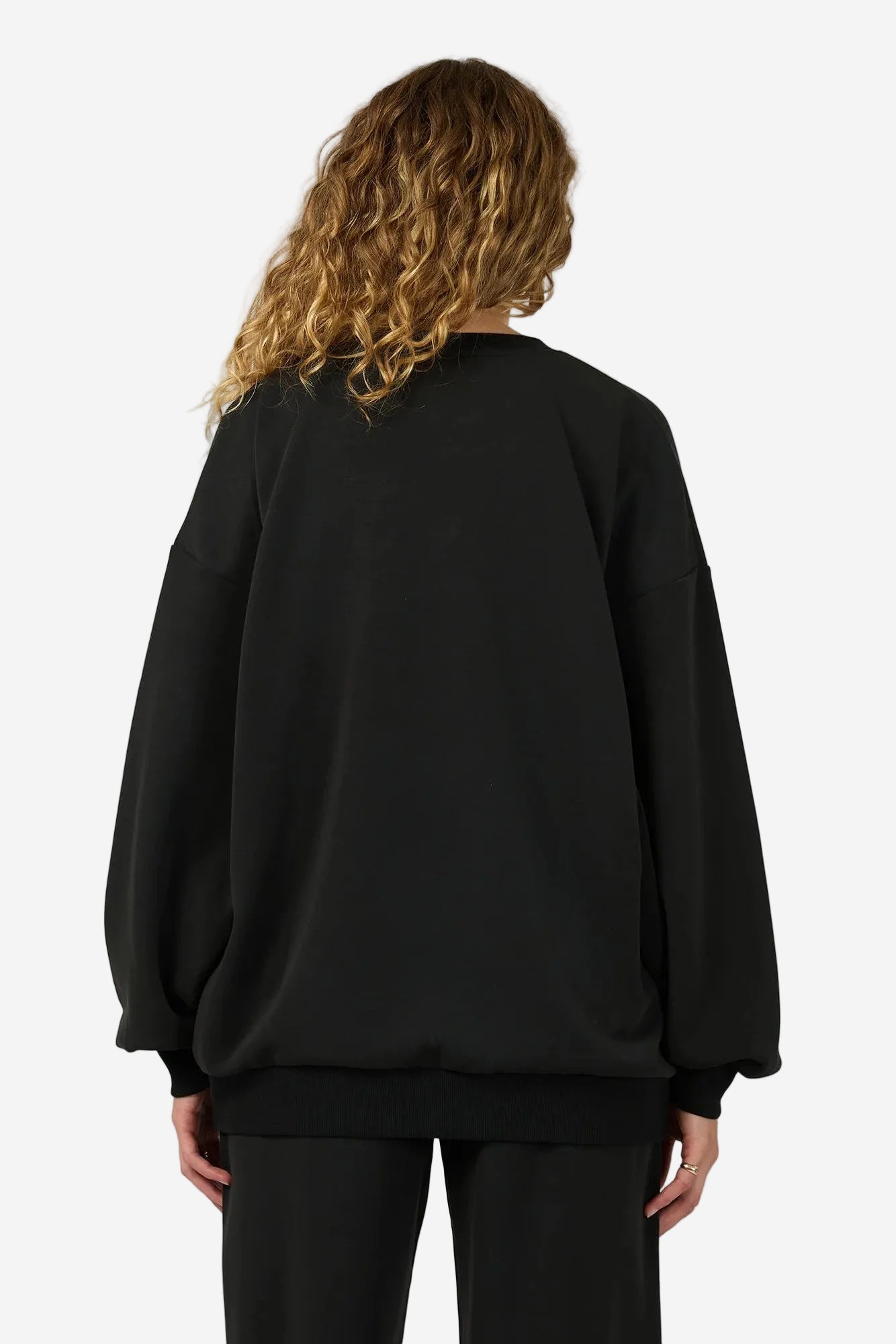 ALL ABOUT EVE LUXE ACTIVE BOX CREW - BLACK - THE VOGUE STORE
