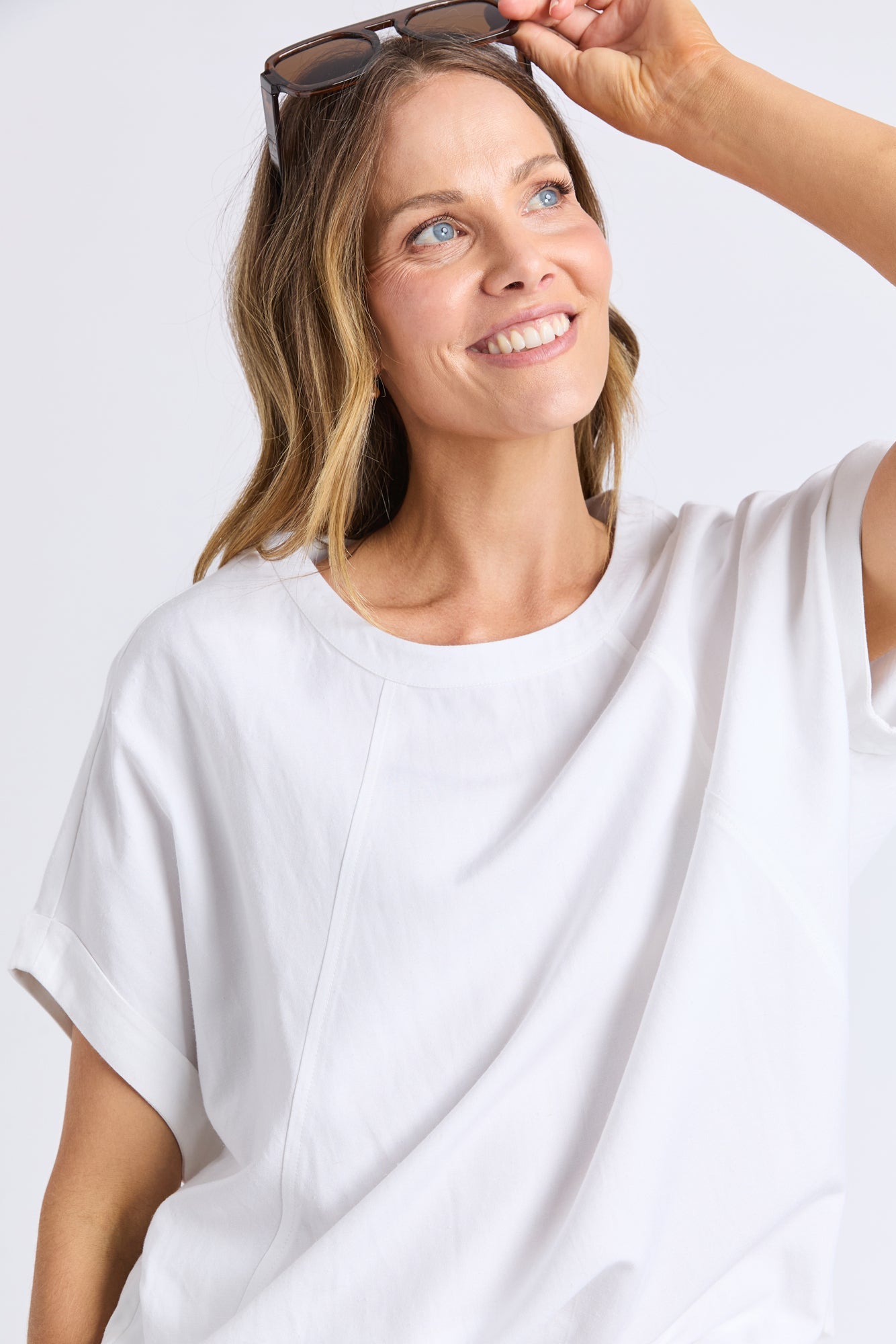 ELM MAURA TOP - WHITE - THE VOGUE STORE
