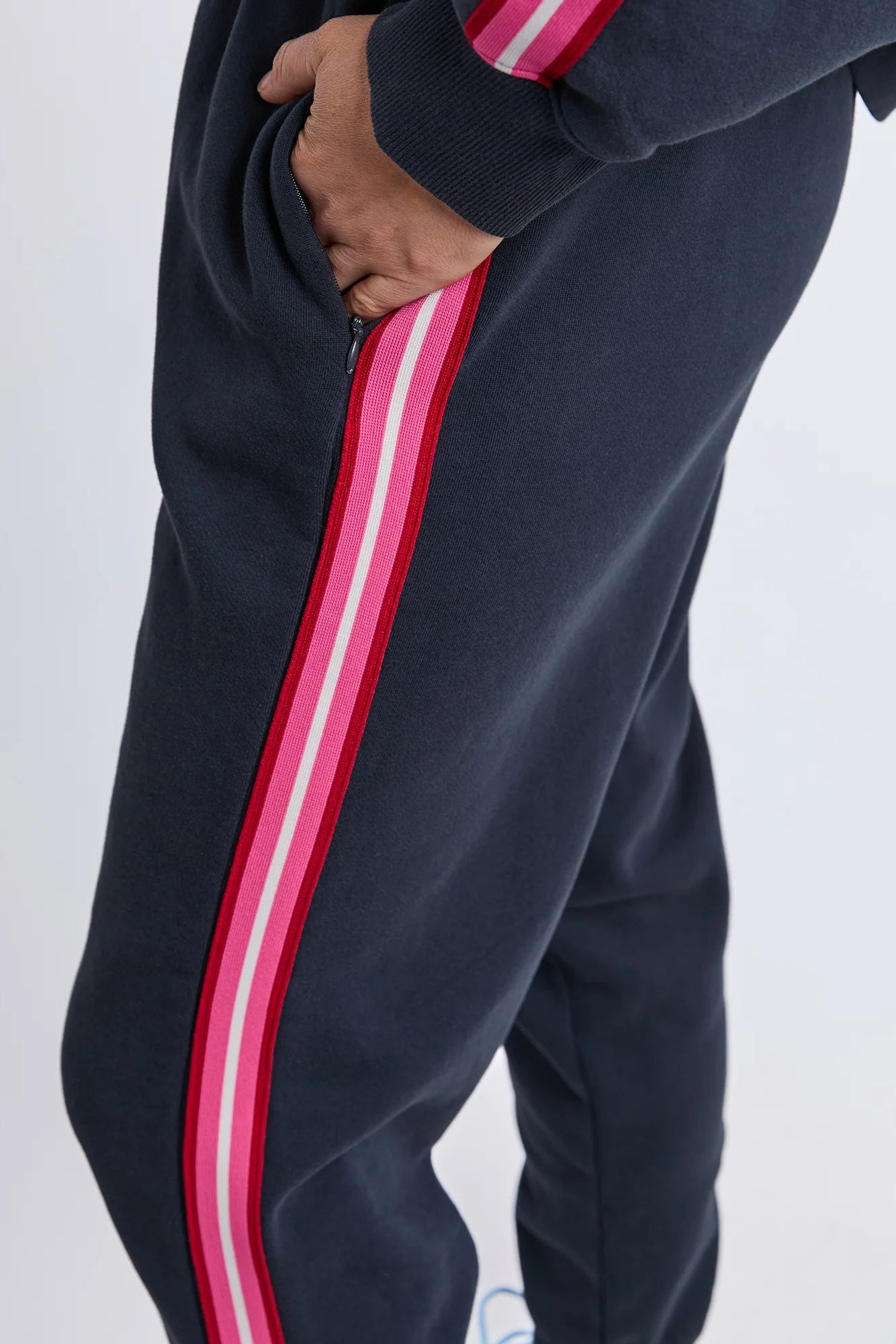 ELM LOVER TRACK PANT - NAVY - THE VOGUE STORE