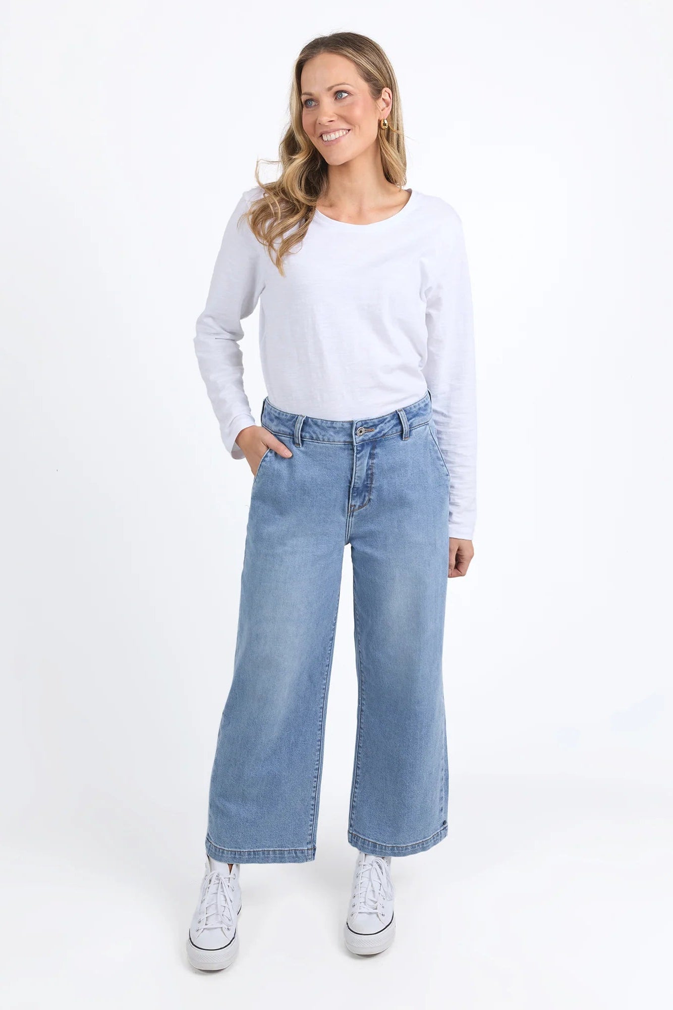 ELM IZZY WIDE LEG JEAN - VINTAGE BLUE WASH - THE VOGUE STORE