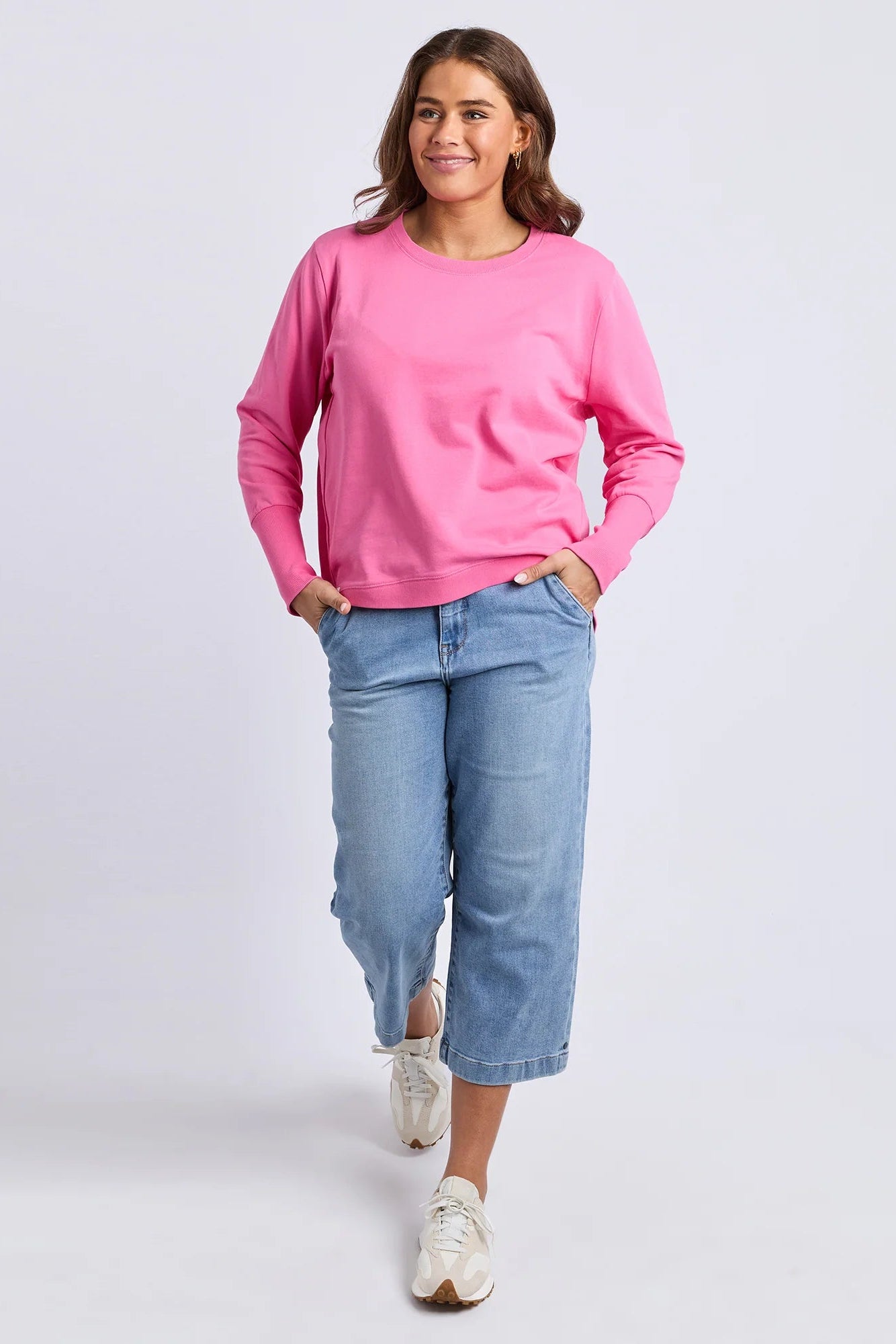 ELM DIVINE CREW - HOT PINK - THE VOGUE STORE