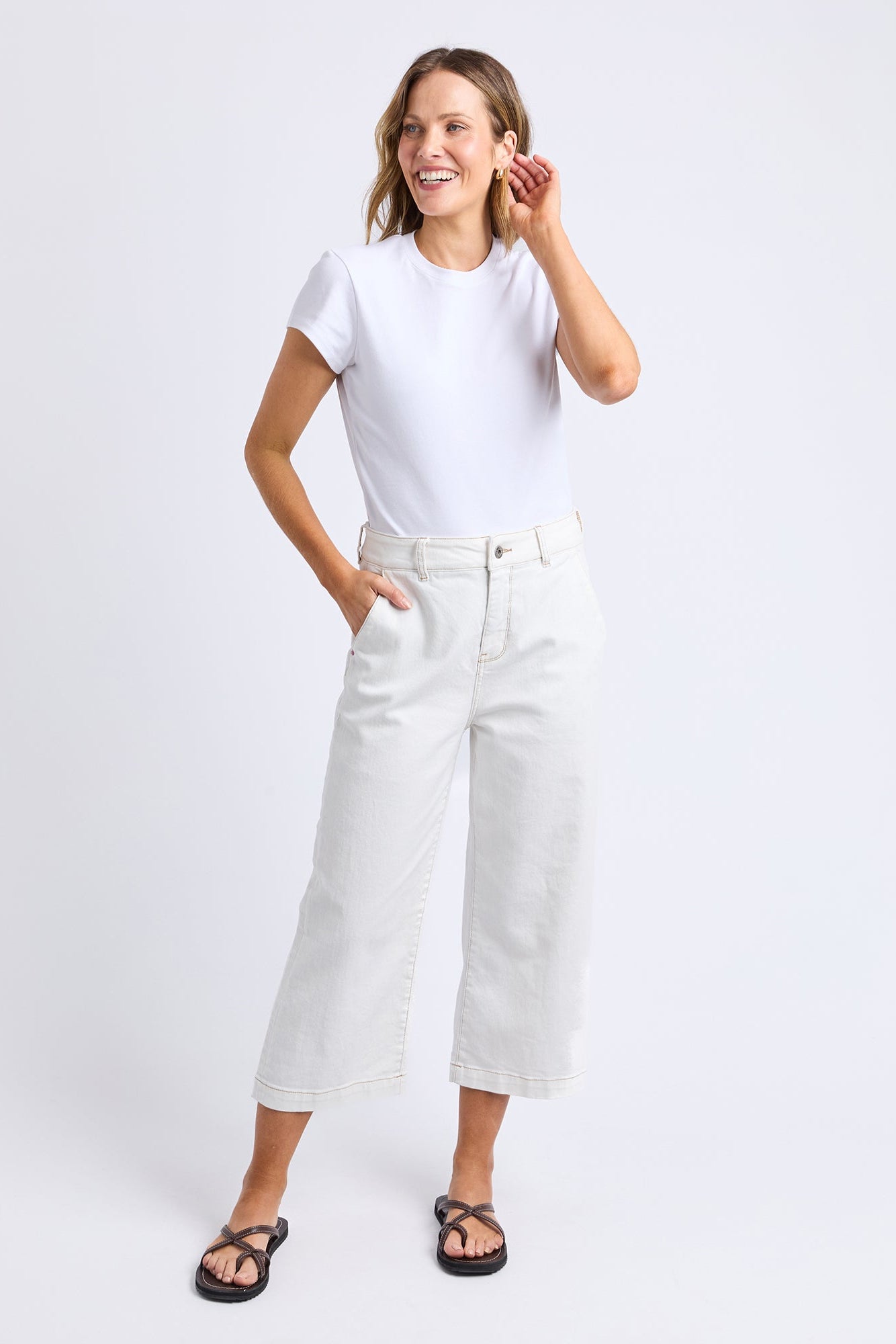 ELM VERA SHORT SLEEVE TEE - WHITE - THE VOGUE STORE