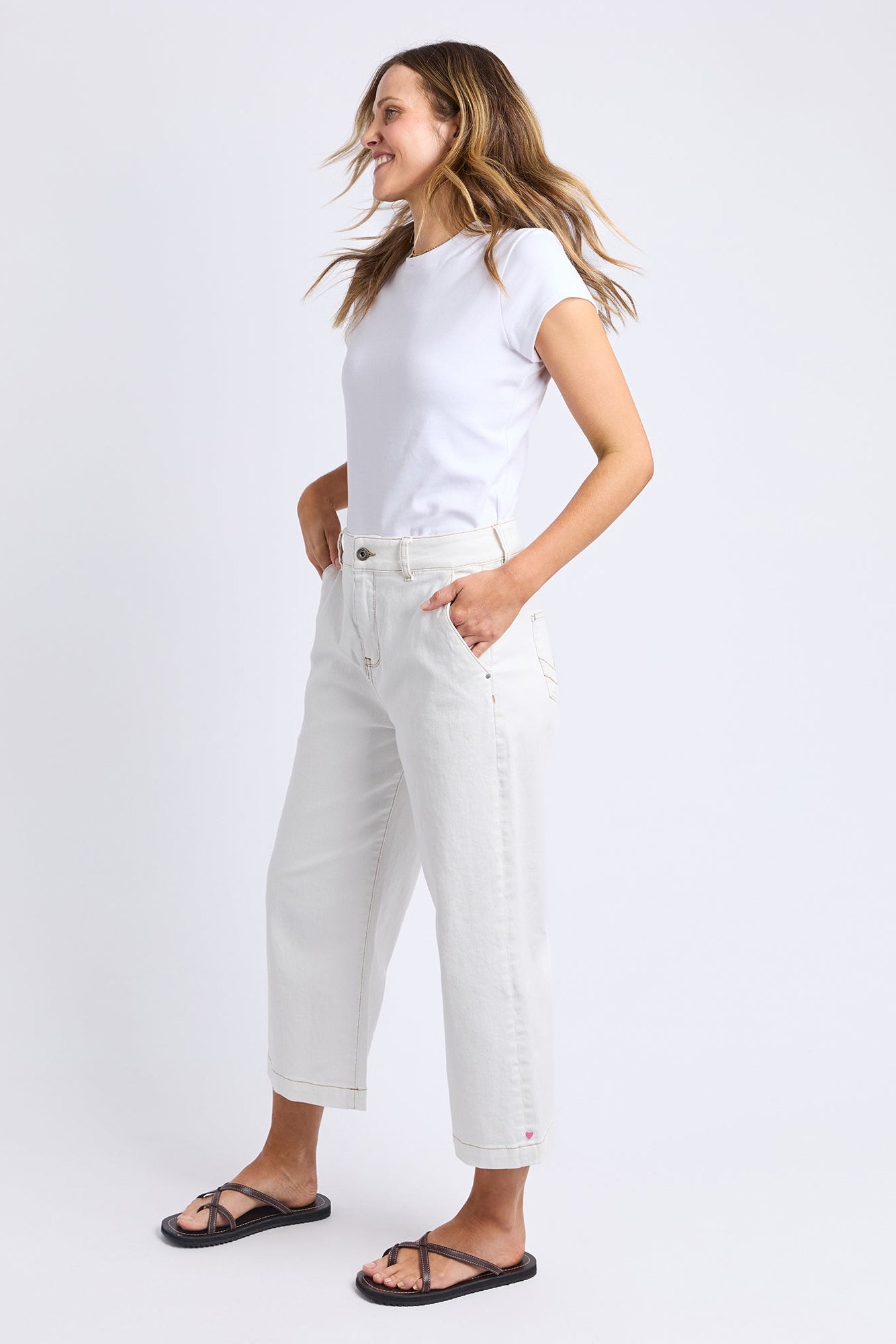 ELM VERA SHORT SLEEVE TEE - WHITE - THE VOGUE STORE