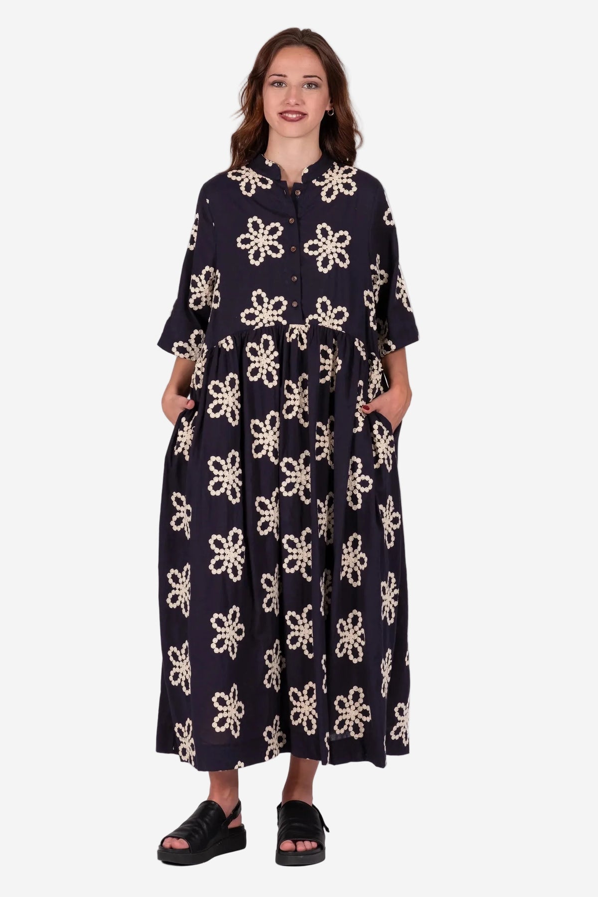 DEEANNE HOBBS BRYLEE DRESS - EMBROIDERED FIELD - THE VOGUE STORE