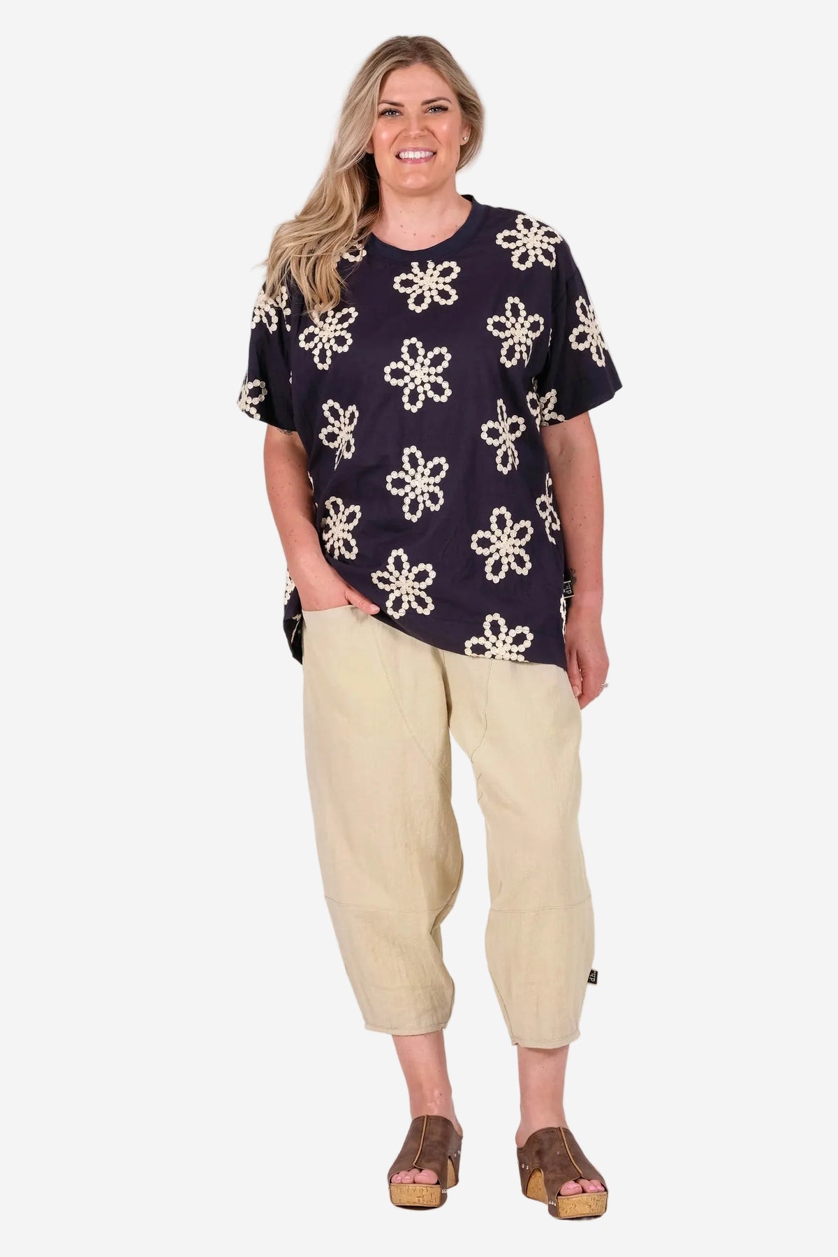 DEEANNE HOBBS TALIA TOP - EMBROIDERED FIELD - THE VOGUE STORE