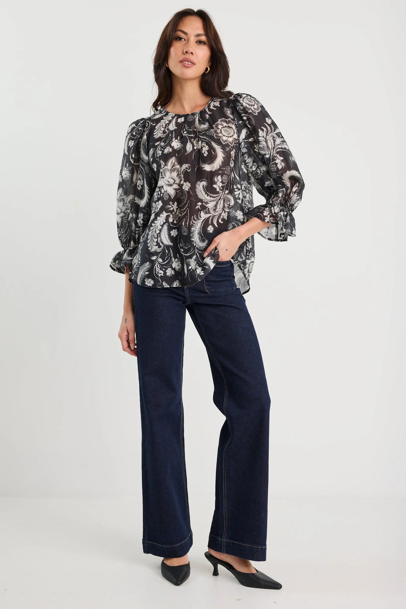 IVY + JACK BRIEFLY BLACK SCROLLING FOLIAGE FRILL SLEEVE CREW NECK TOP - THE VOGUE STORE